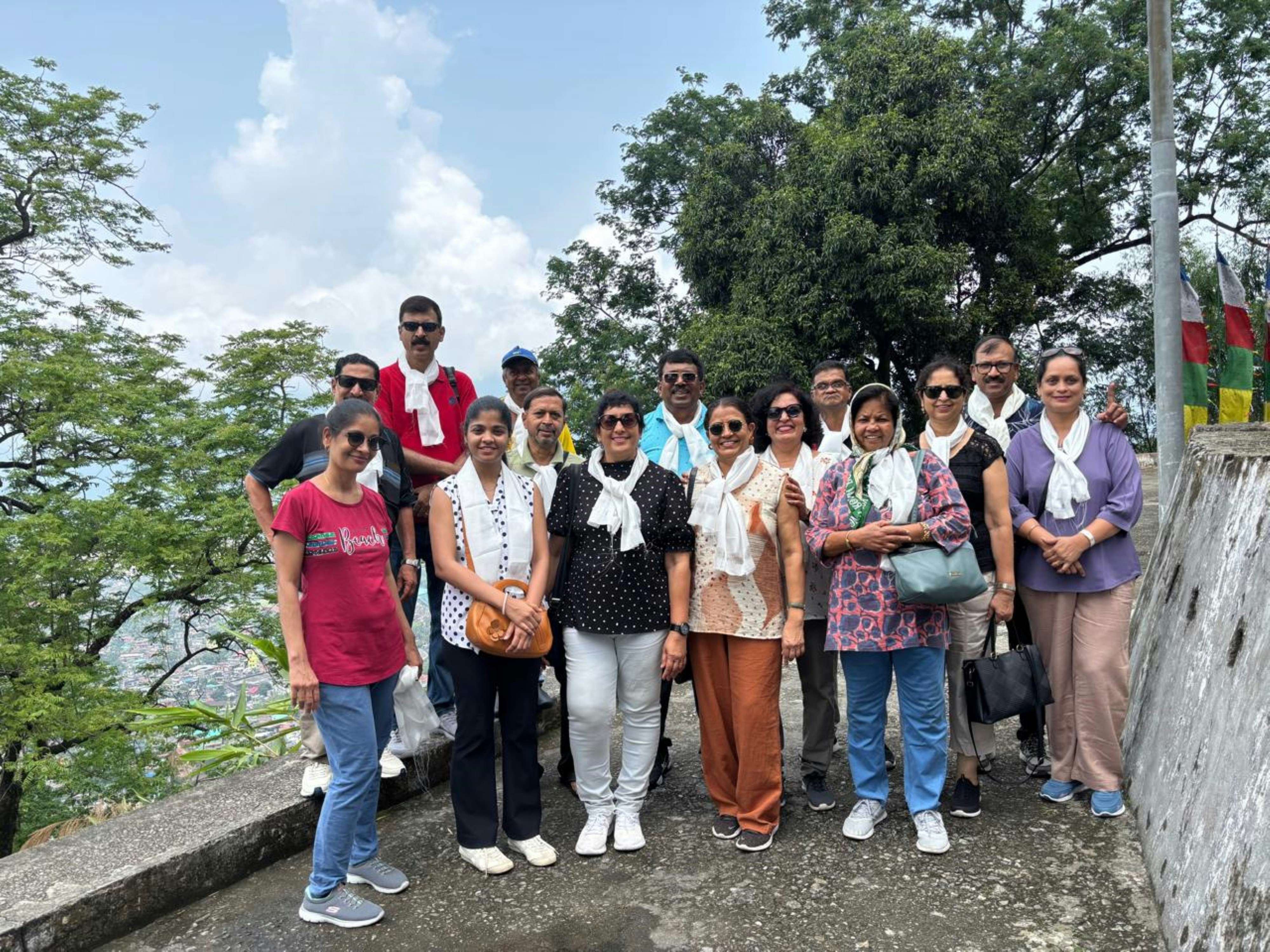 kaziranga tour package - real customer himalayan yatra