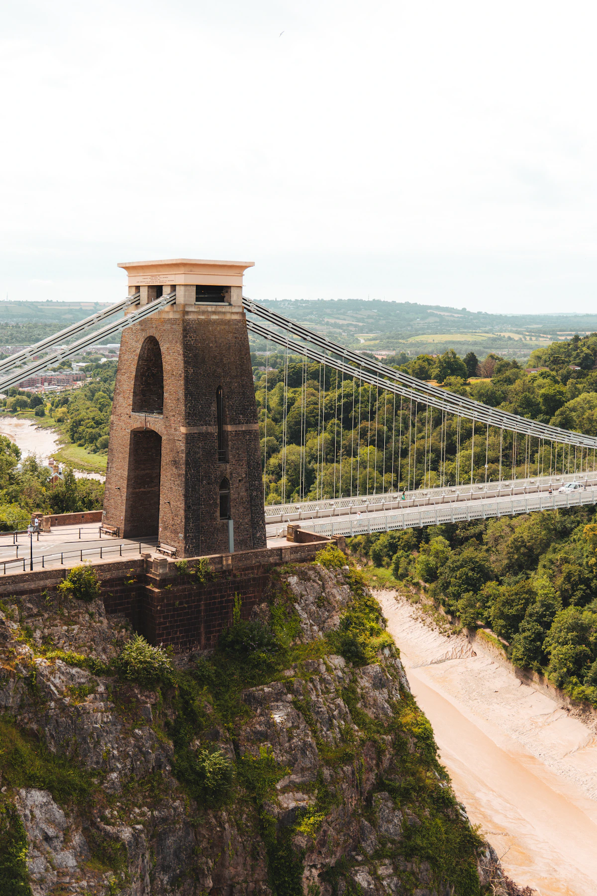 Why Choose a Minibus Over a Coach for Your Small Group Trip in Bristol