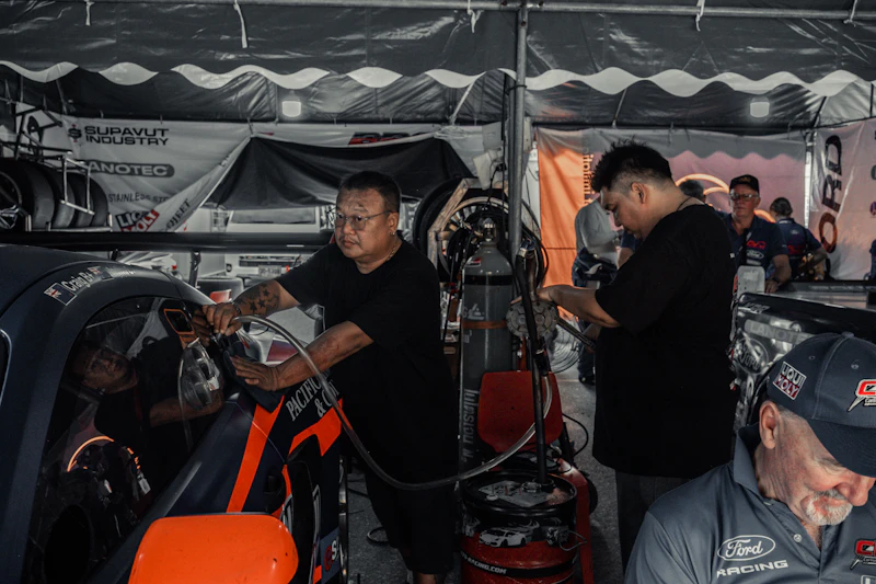 Equipo técnico de Hedigafesa Puertas Automáticas en Valladolid