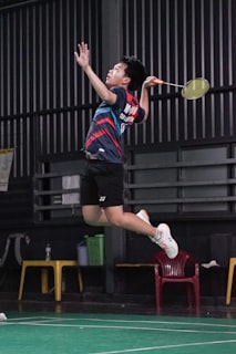 【2026年最新】小学生ジュニアバドミントン道具の選び方とおすすめ4選