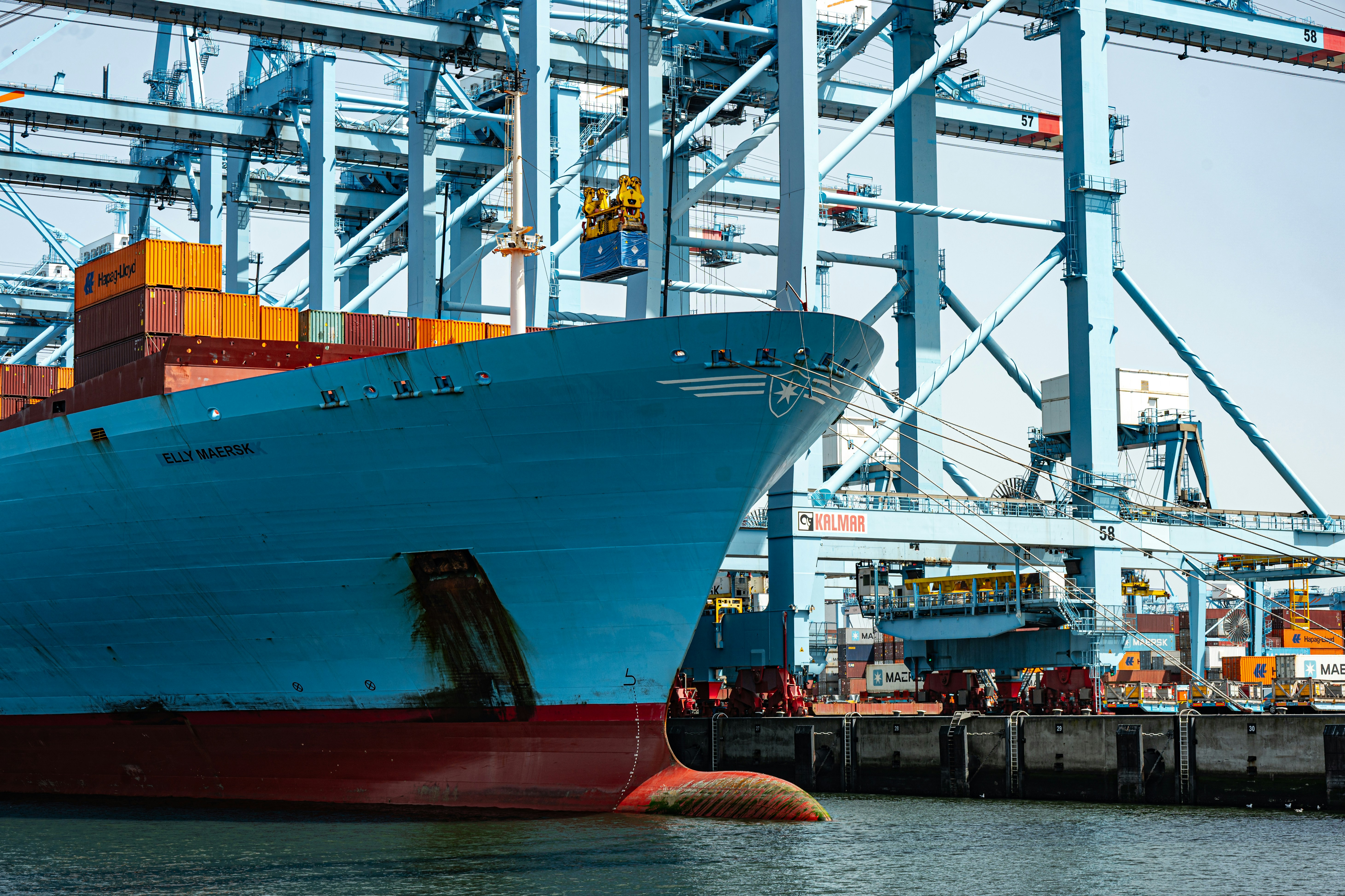 La OPV de Cosco: Un paso firme hacia el liderazgo marítimo global