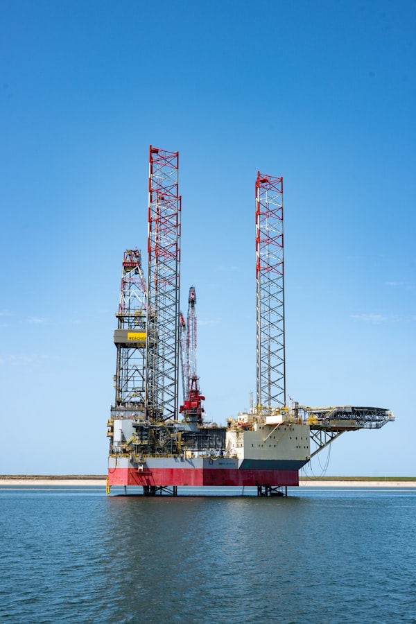 Petrobras acha petróleo na Foz do Amazonas, a 175 km do Amapá