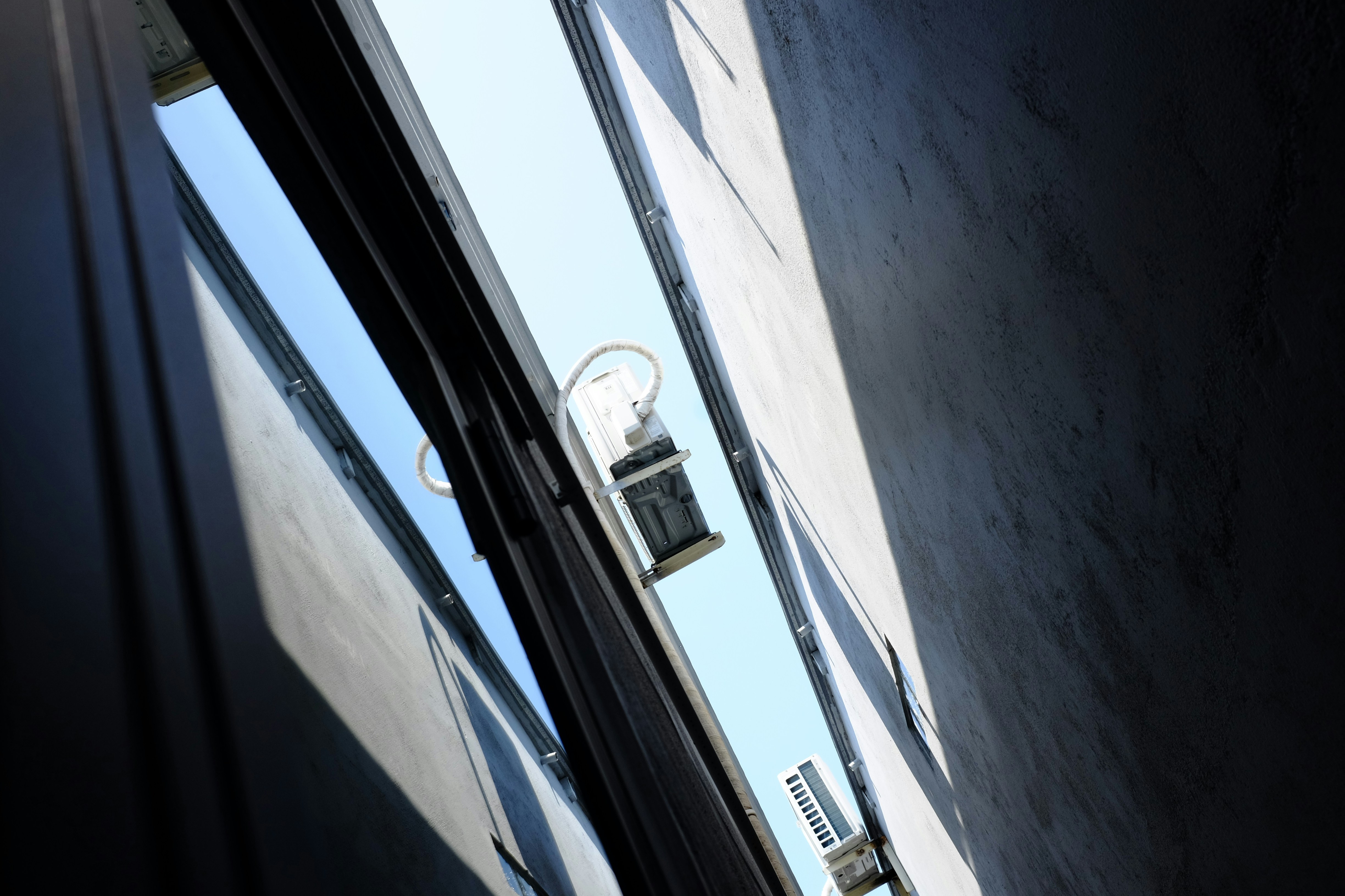 Comparison of commercial and residential IP cameras
