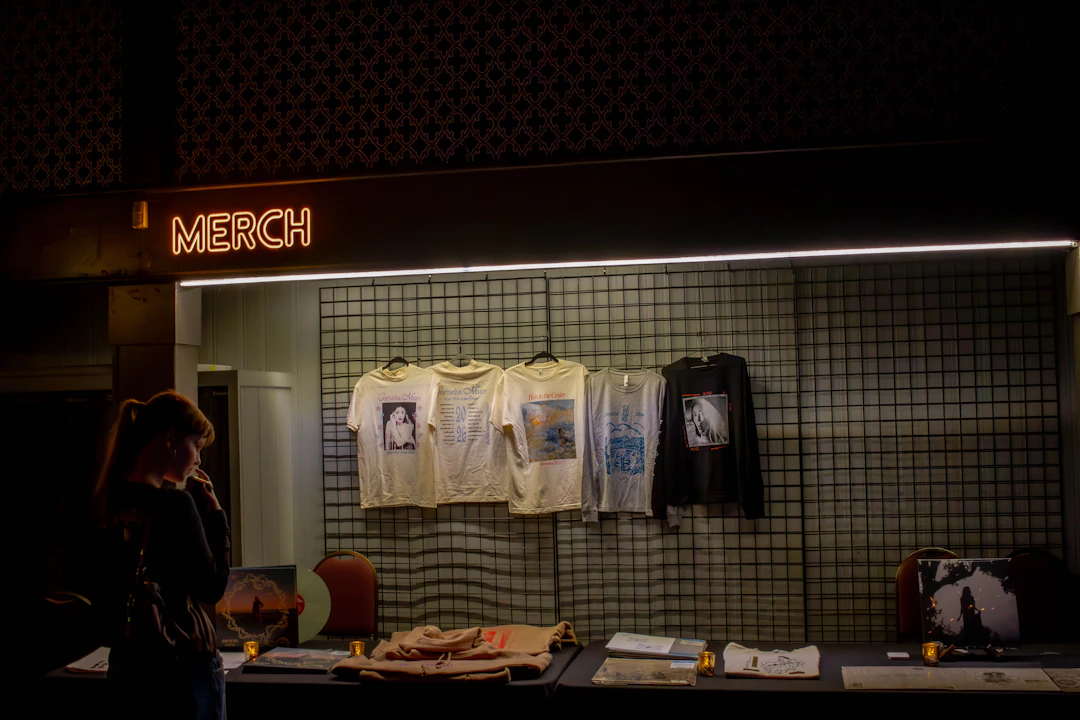 event merchandise display