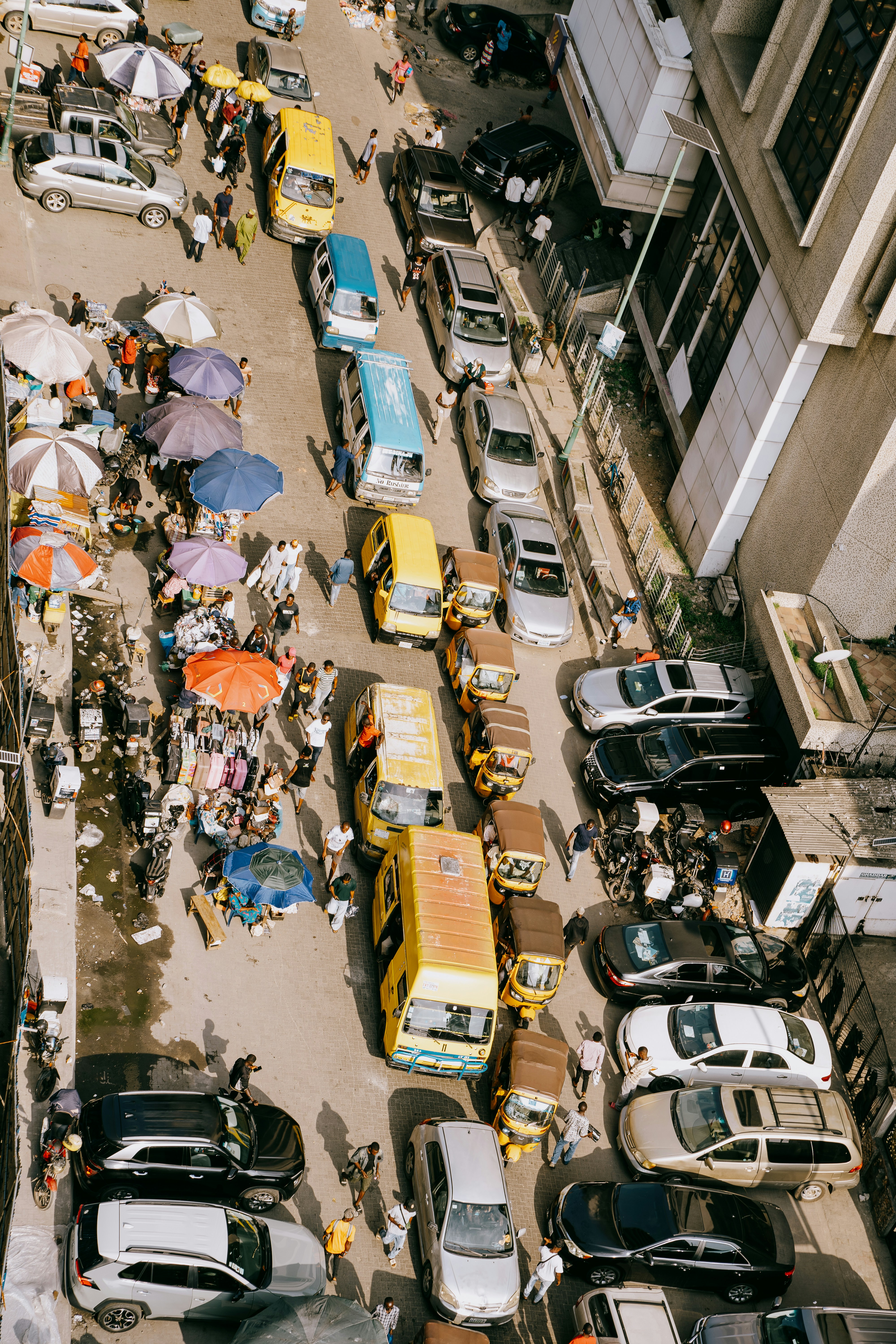 lagos street market commerce, wallpaper, Profitable Things to Sell in Nigeria: A Comprehensive Market Guide 3