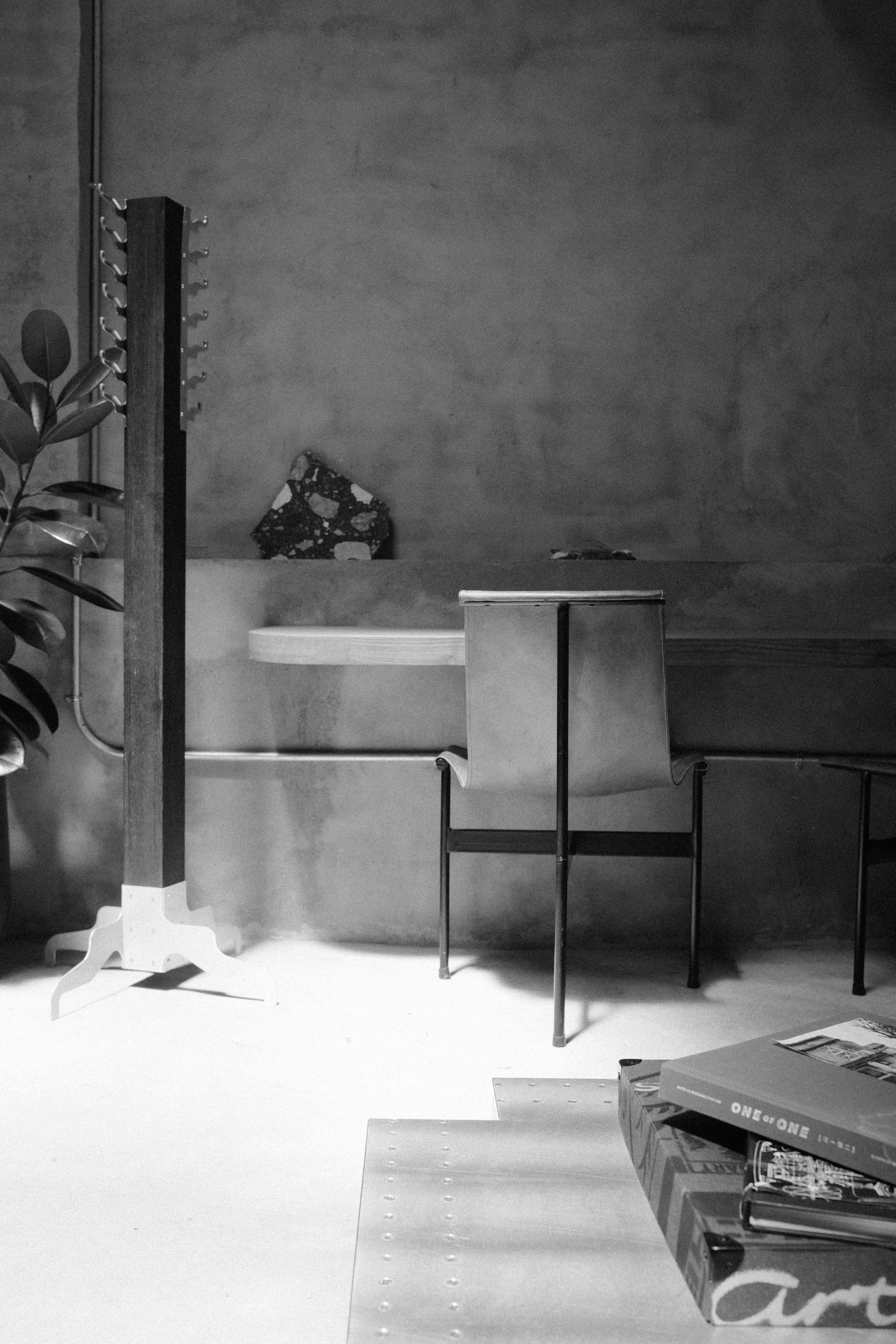 minimalist japandi studio interior, wallpaper, Designing Japandi Studio Apartment: A Guide to Minimalist Living 3