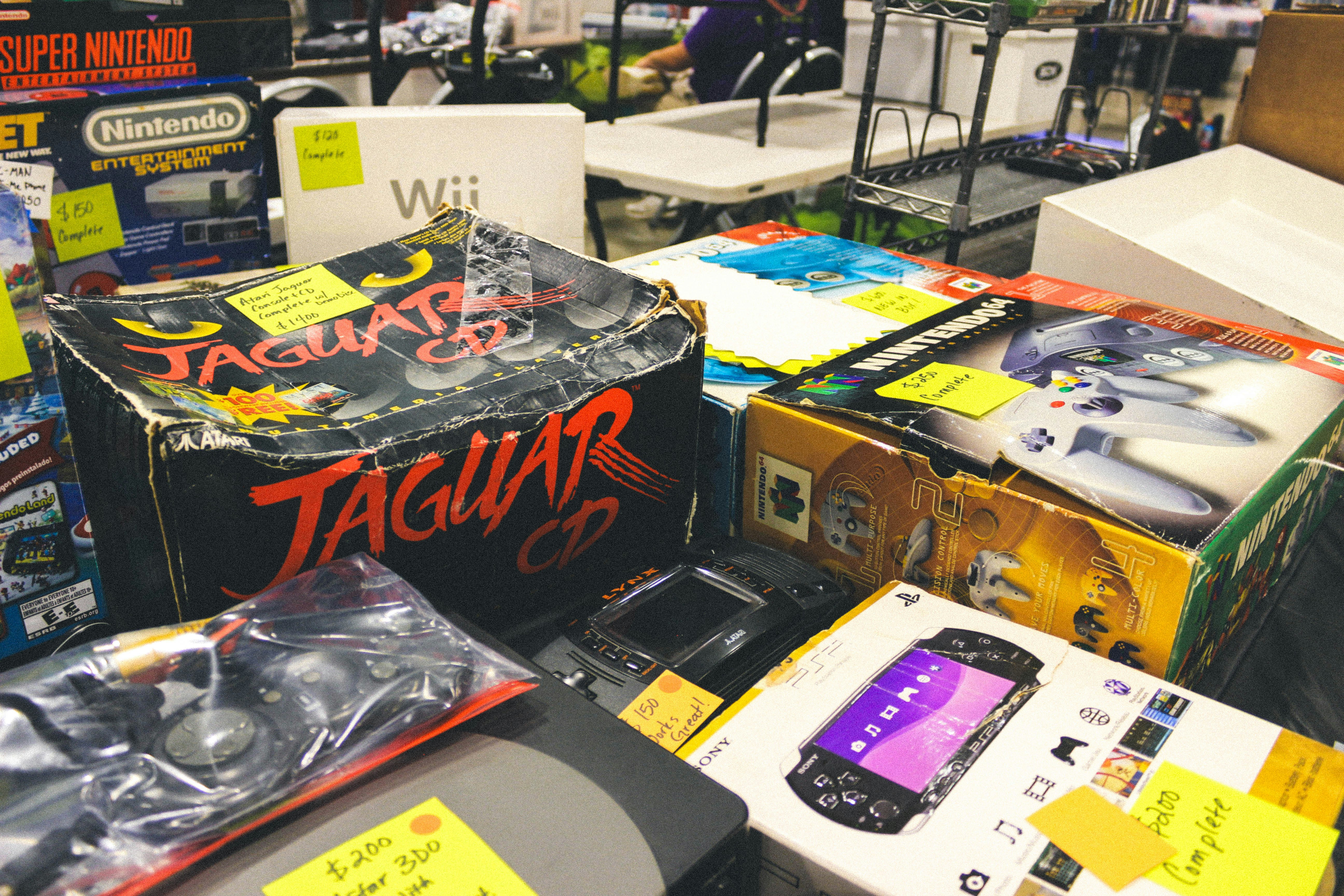 Descubre el Atari 2600 Console Completo: Guía de compra, venta y colección 2026