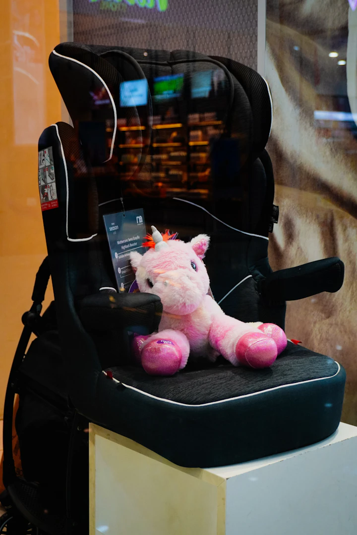 Maxi-Cosi child car seat (9 months to 4 years)