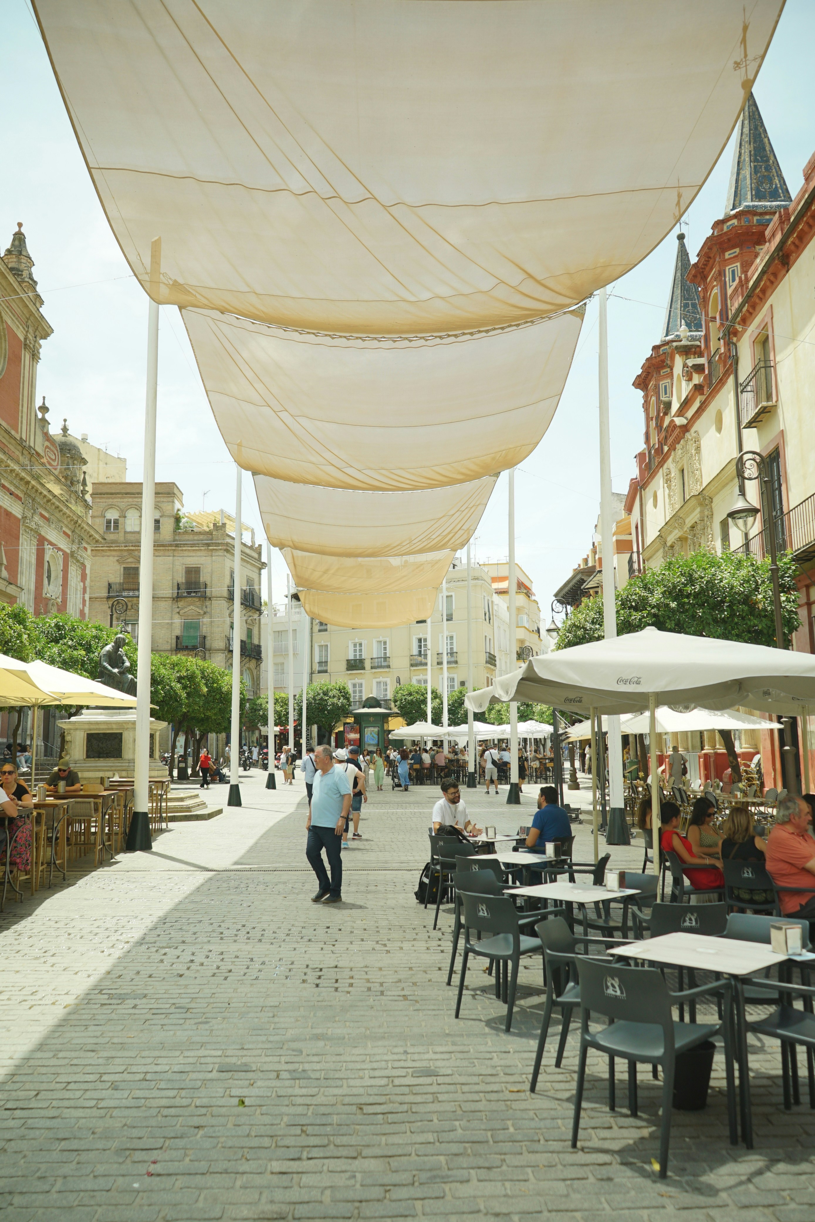 Gros and Centro: The Neighbourhoods Locals Actually Go To