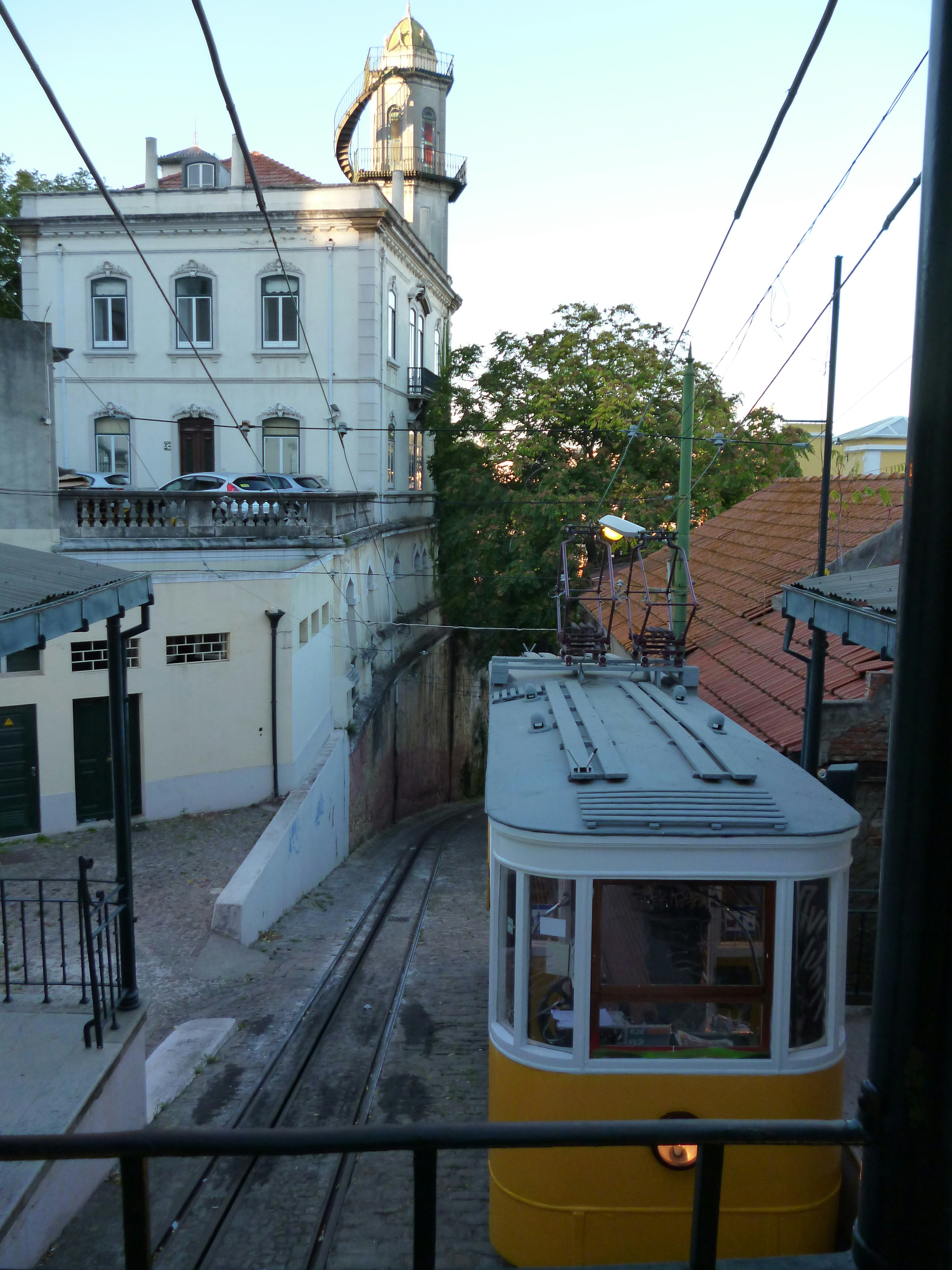 The Viva Viagem Card: How to Buy It, Load It, and Use It