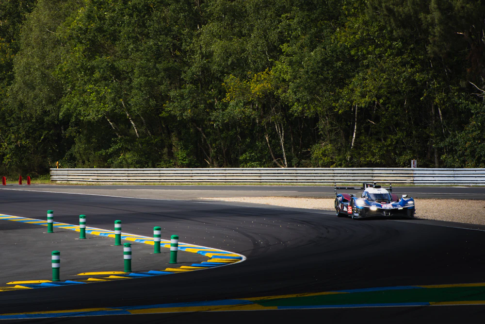 A Le Mans-style endurance prototype on a circuit