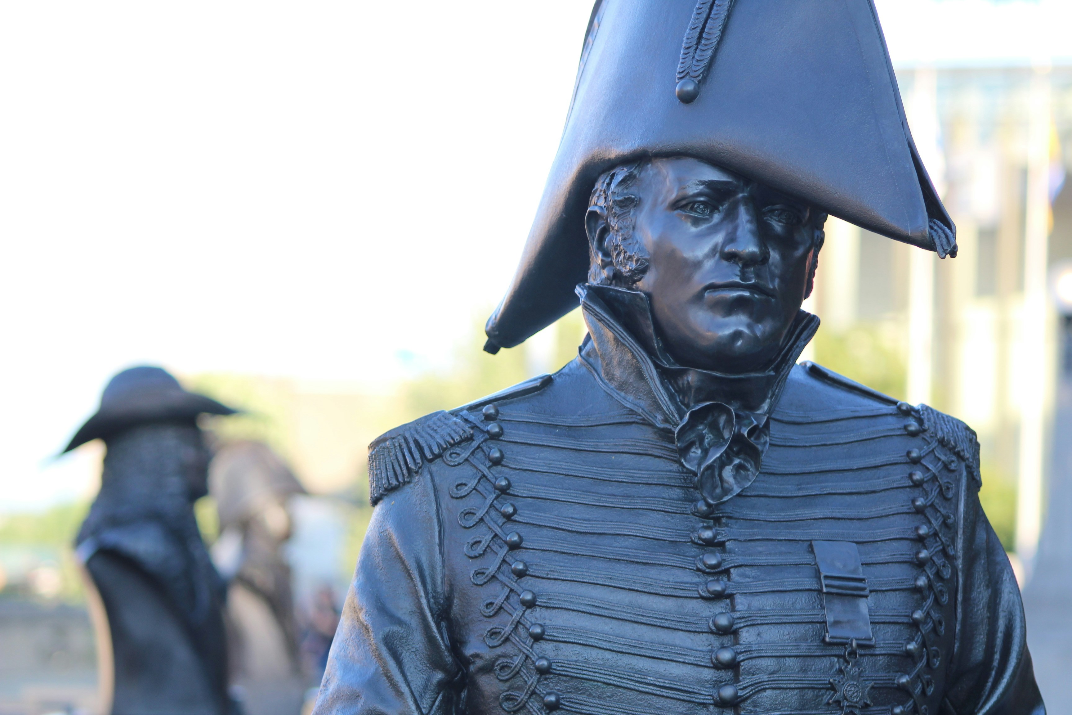 Statue of a military figure in a bicorne hat — Napoleon was not unusually short