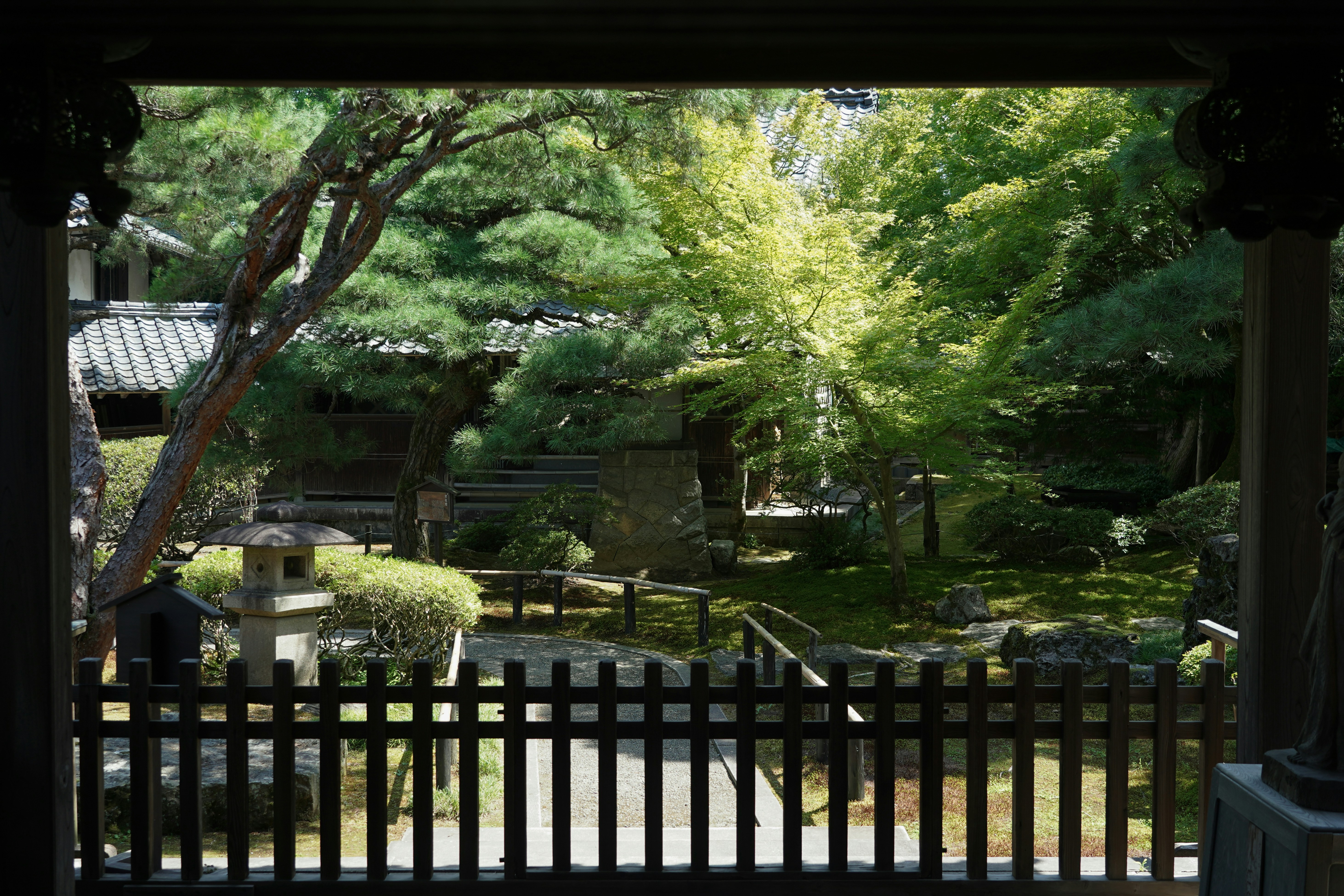 滝寺不動｜上越の森に響く小さな滝の不動明王