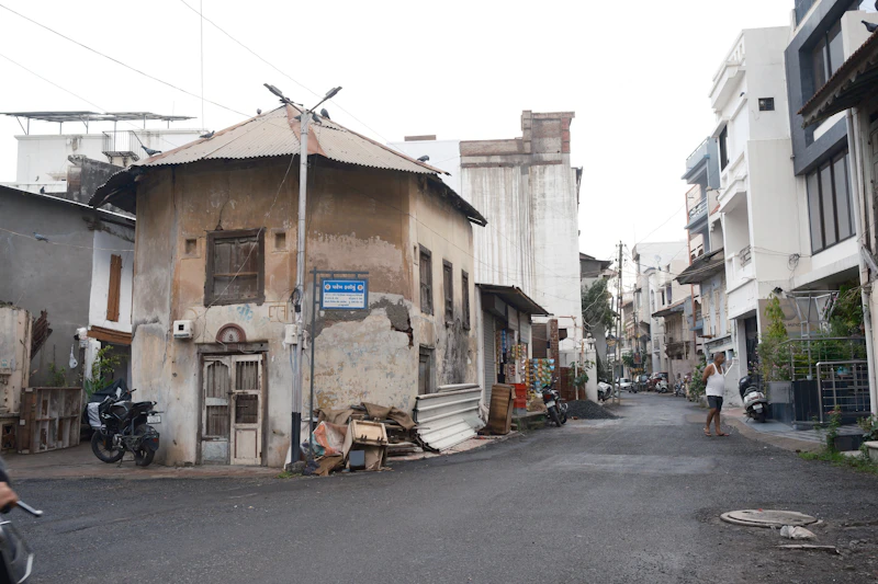 Best Walking Paths and Streets in Surat to Explore on Foot