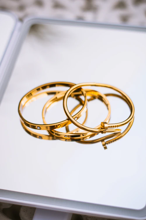 Cocktail rings
