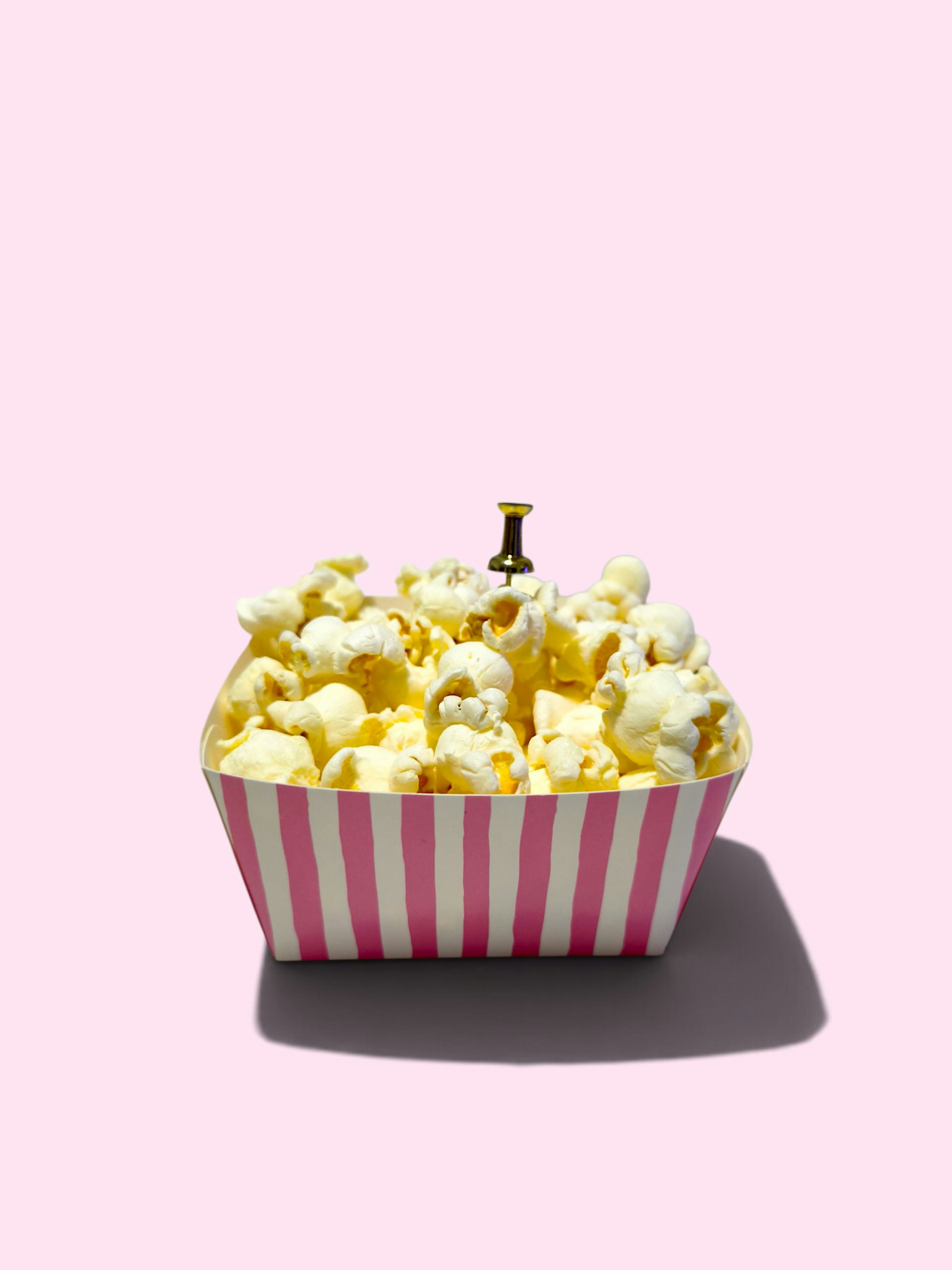 Can popcorn expire and how long does popcorn last unopened