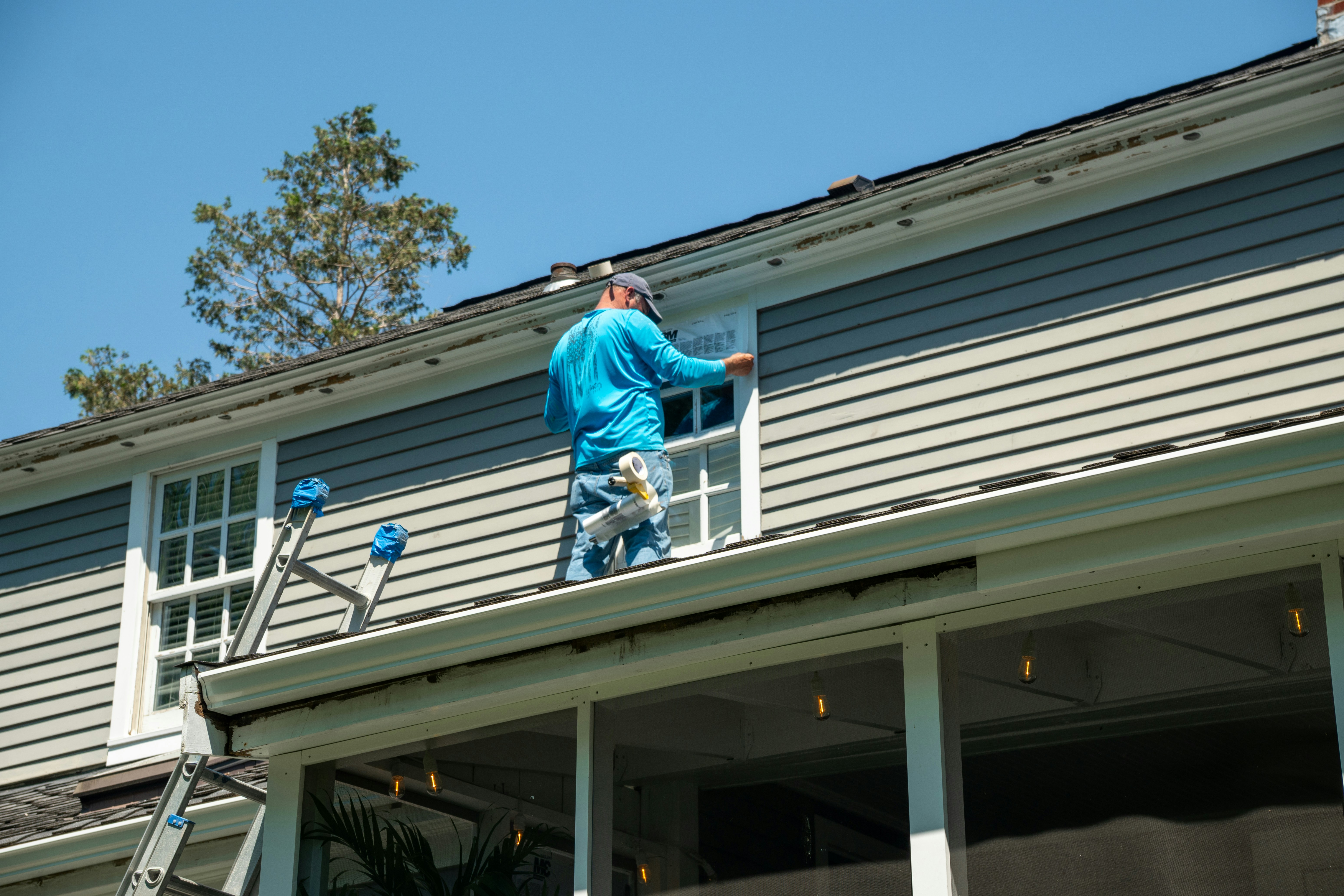 Why Your Neighbor's Roof Took a Week and Yours Is Still Not Done After a Month