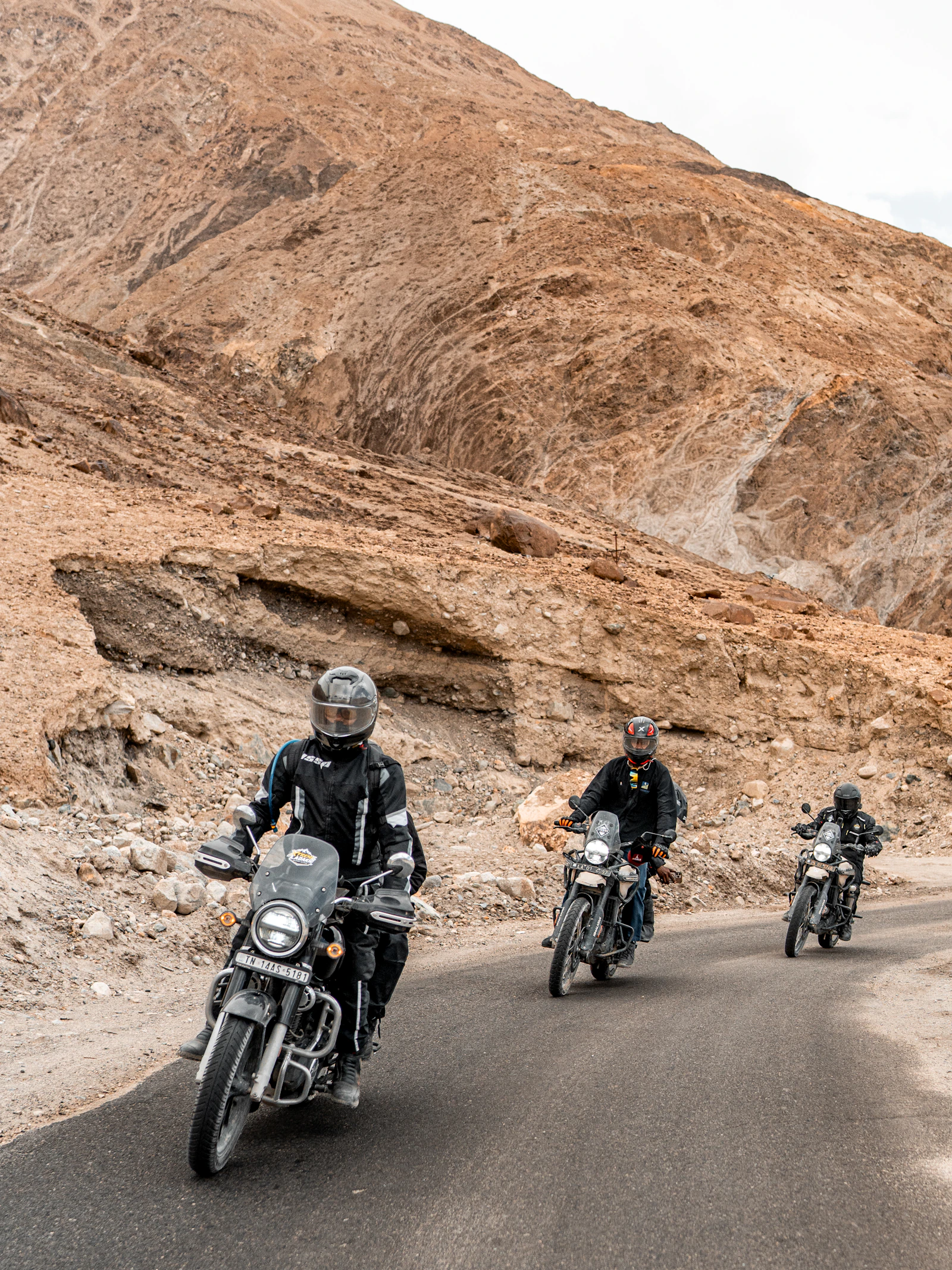 Ultimate Himalayan Motorbike Odyssey: Leh, Spiti & Kullu Golden Triangle preview 5