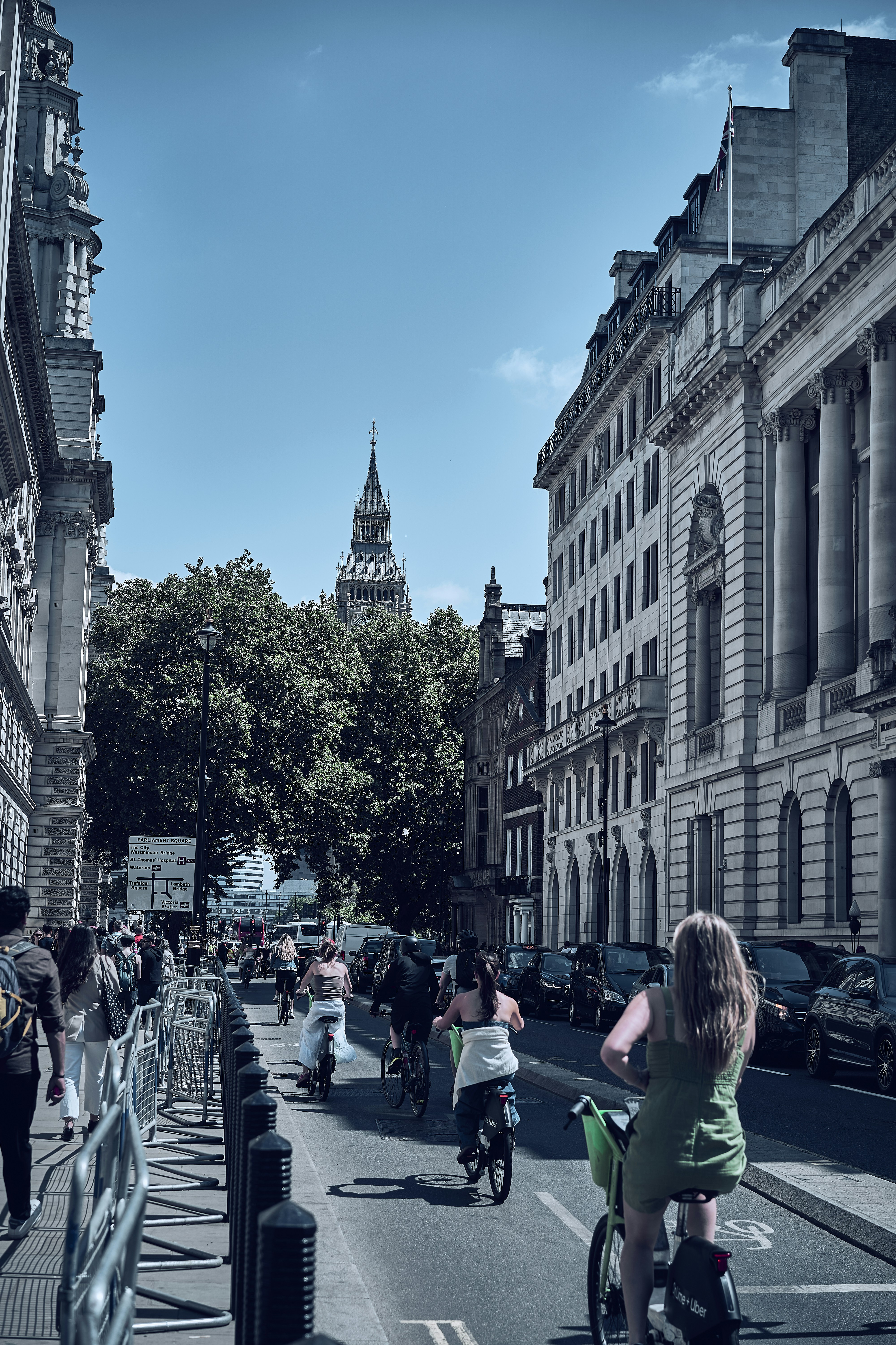 A street and architectural view in London, England.