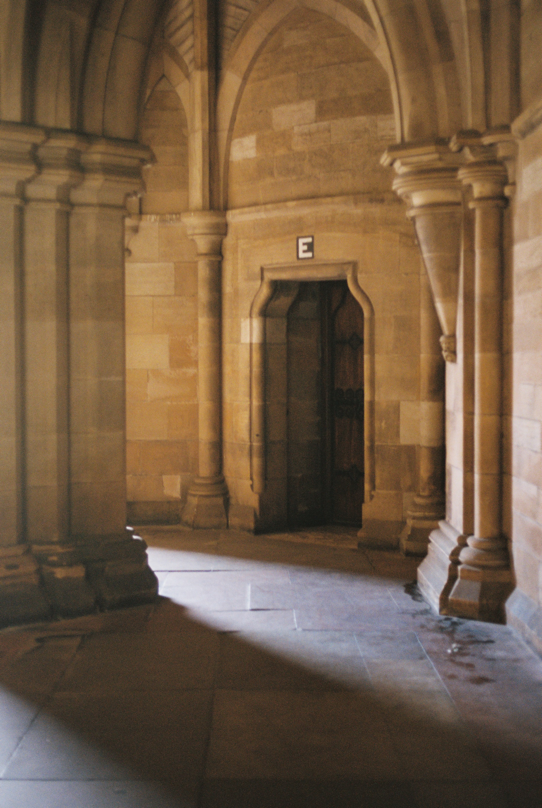 Close view of stone joints and a threshold