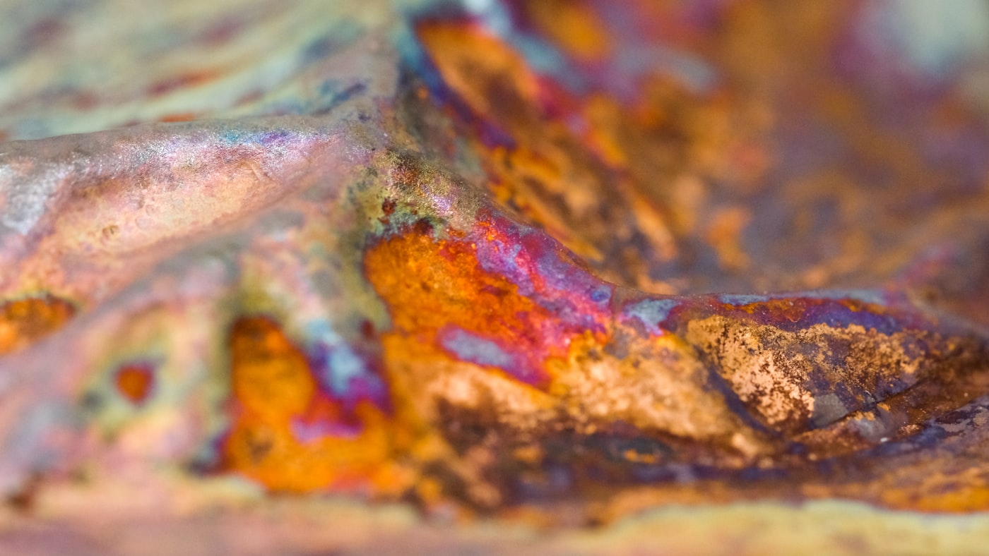 Iridescent patina finish on oxidised copper