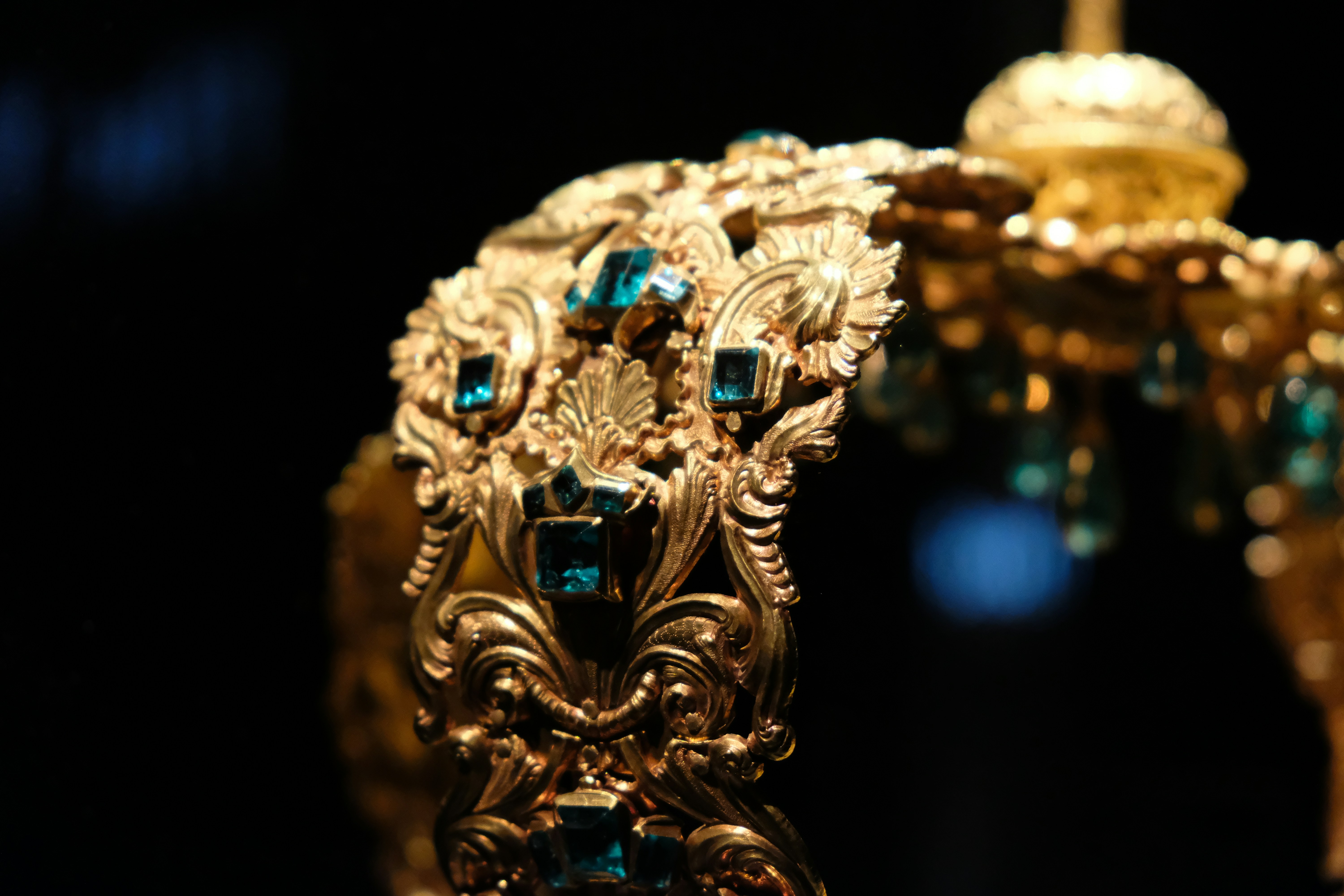 Ornate goldwork from the Aurelia atelier