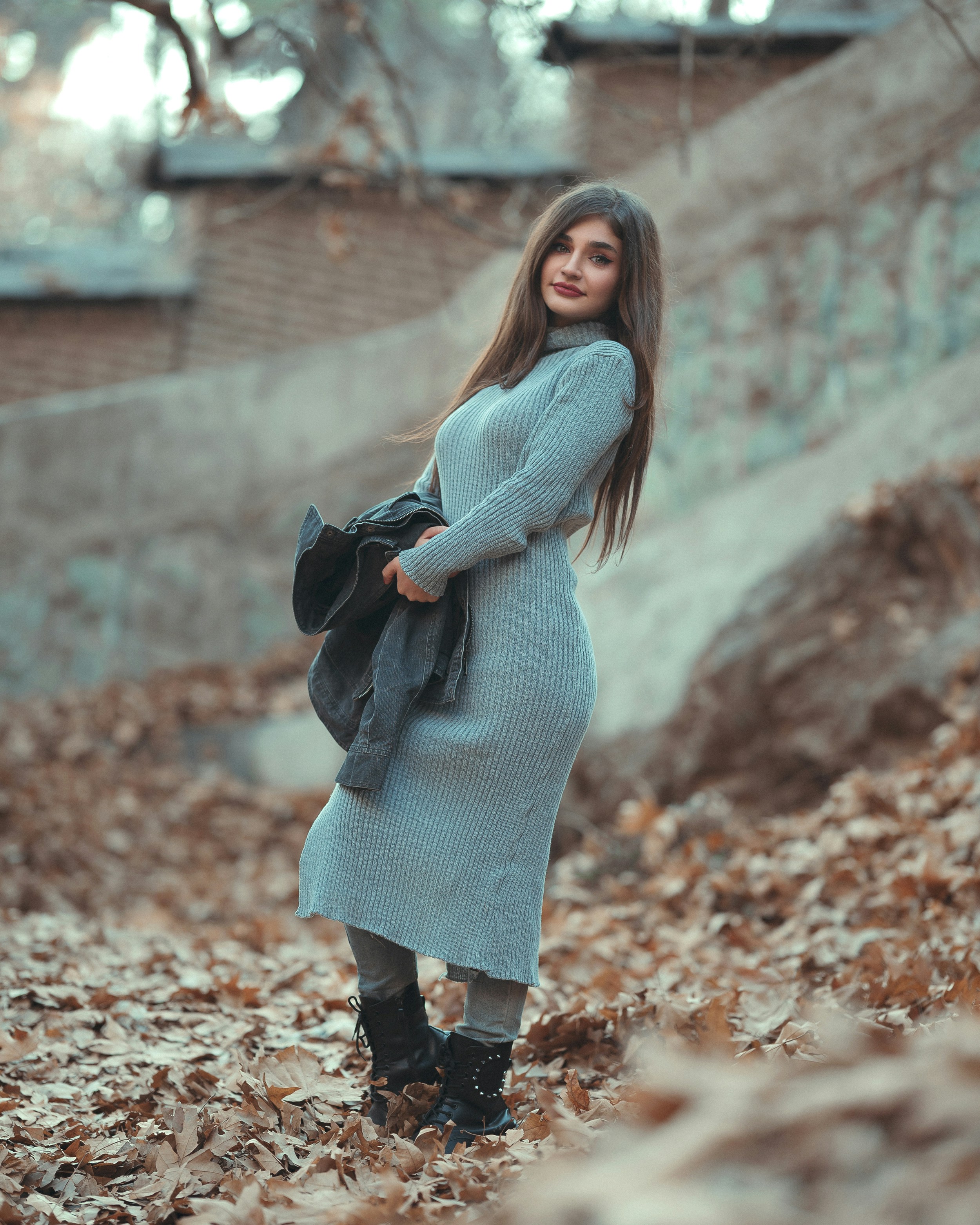 denim jacket fall outfit, wallpaper, How to Style Denim Jackets with Wool Scarves: The Ultimate Guide 6