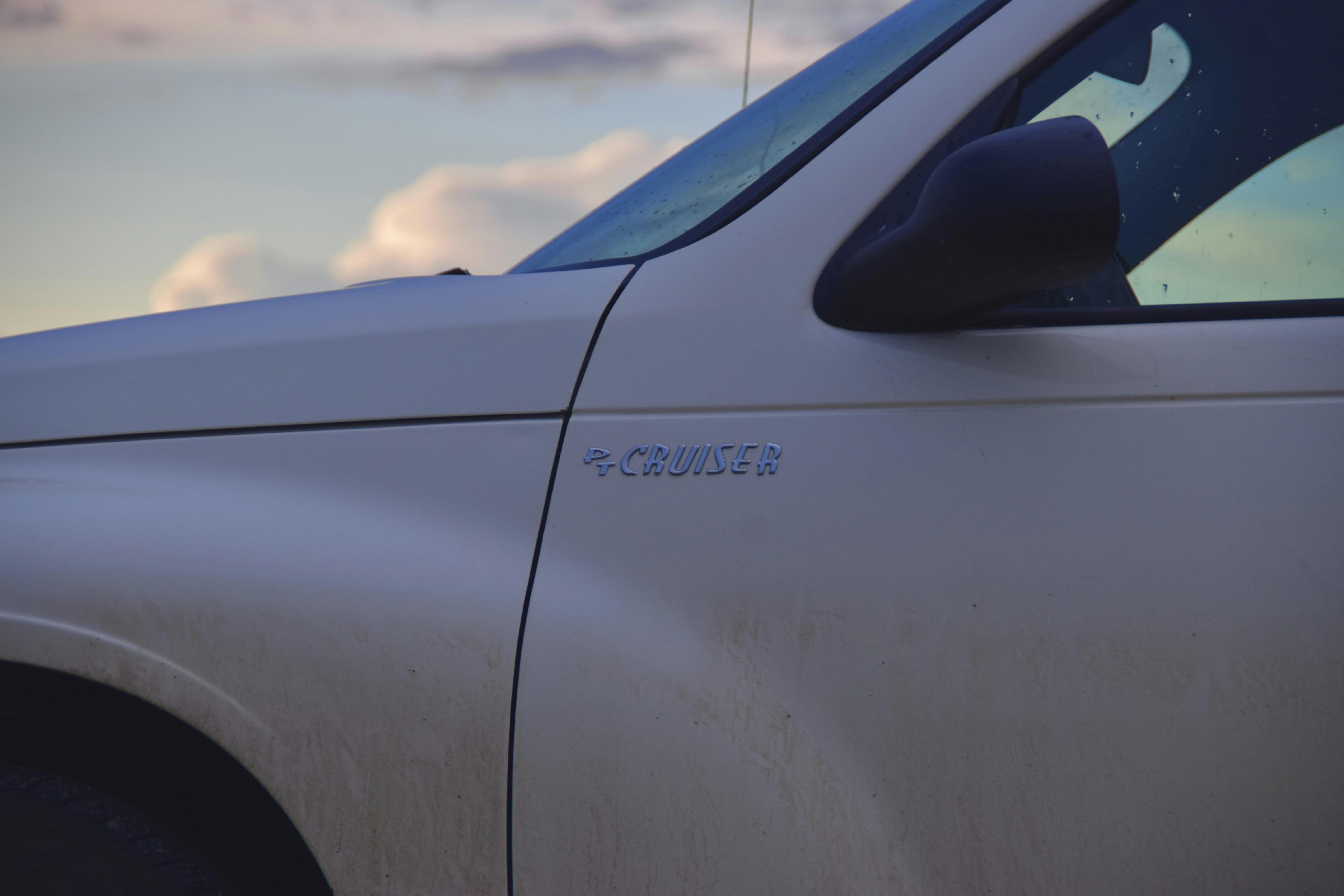 chrysler pickup truck highway, wallpaper, Insurance Cost Chrysler Truck: Rates, Factors & Savings 6