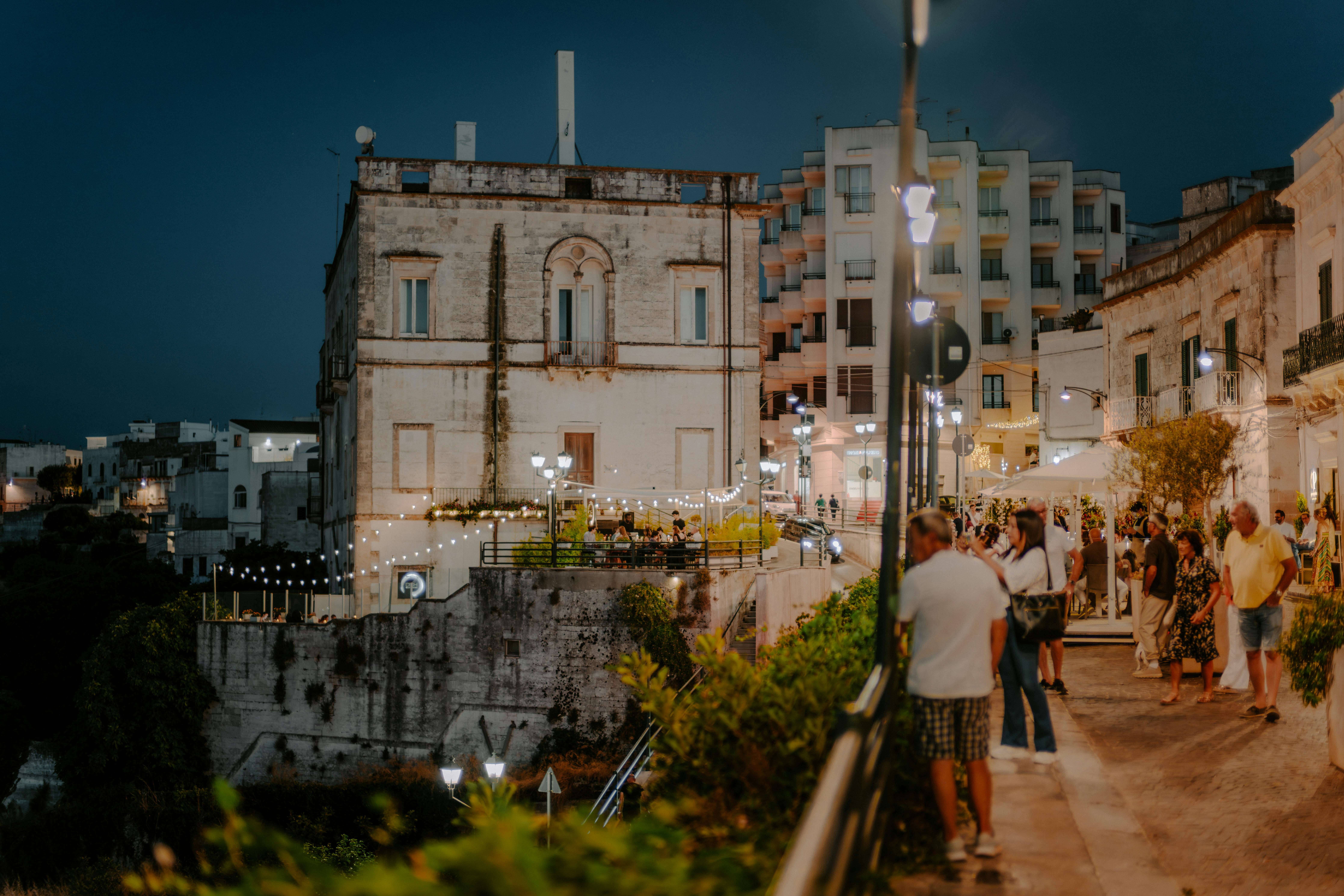 Split Nightlife: Best Bars, Clubs & Rooftops