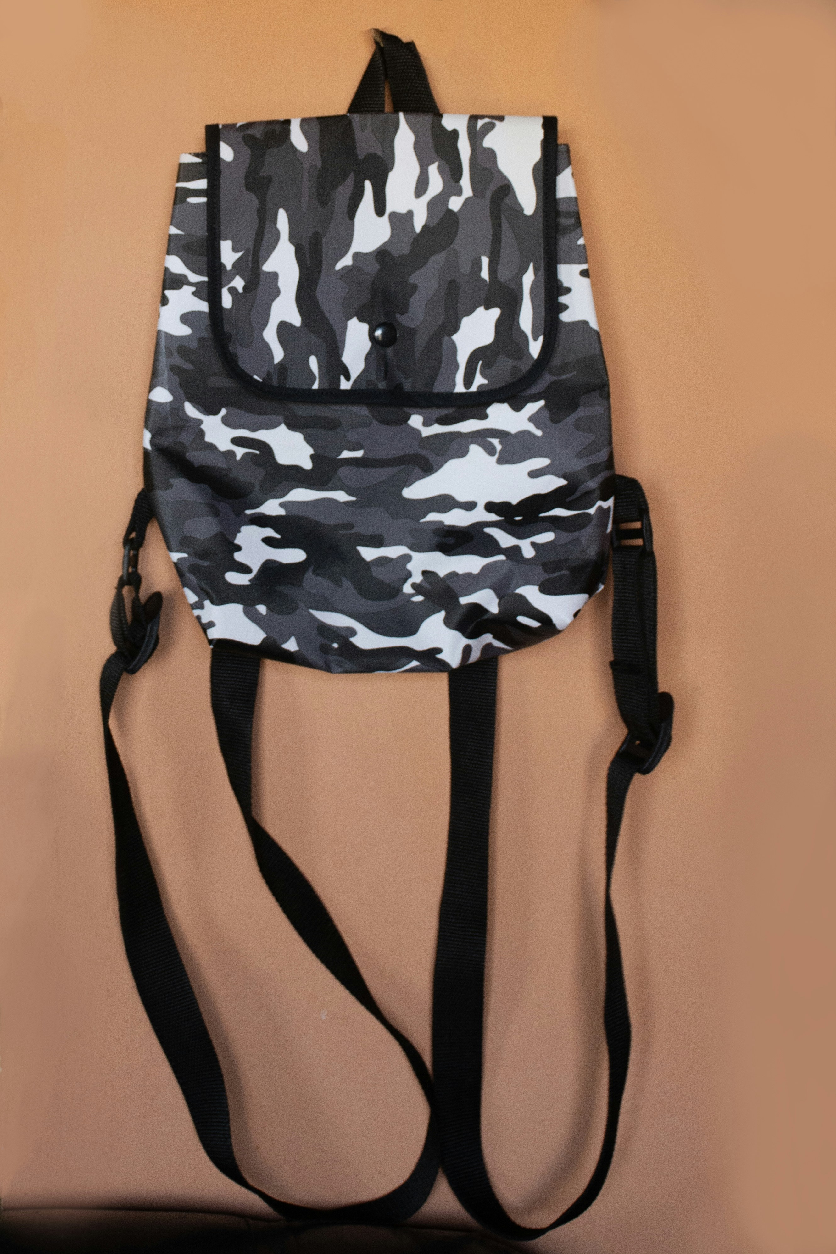 Sac à dos raphia et toile