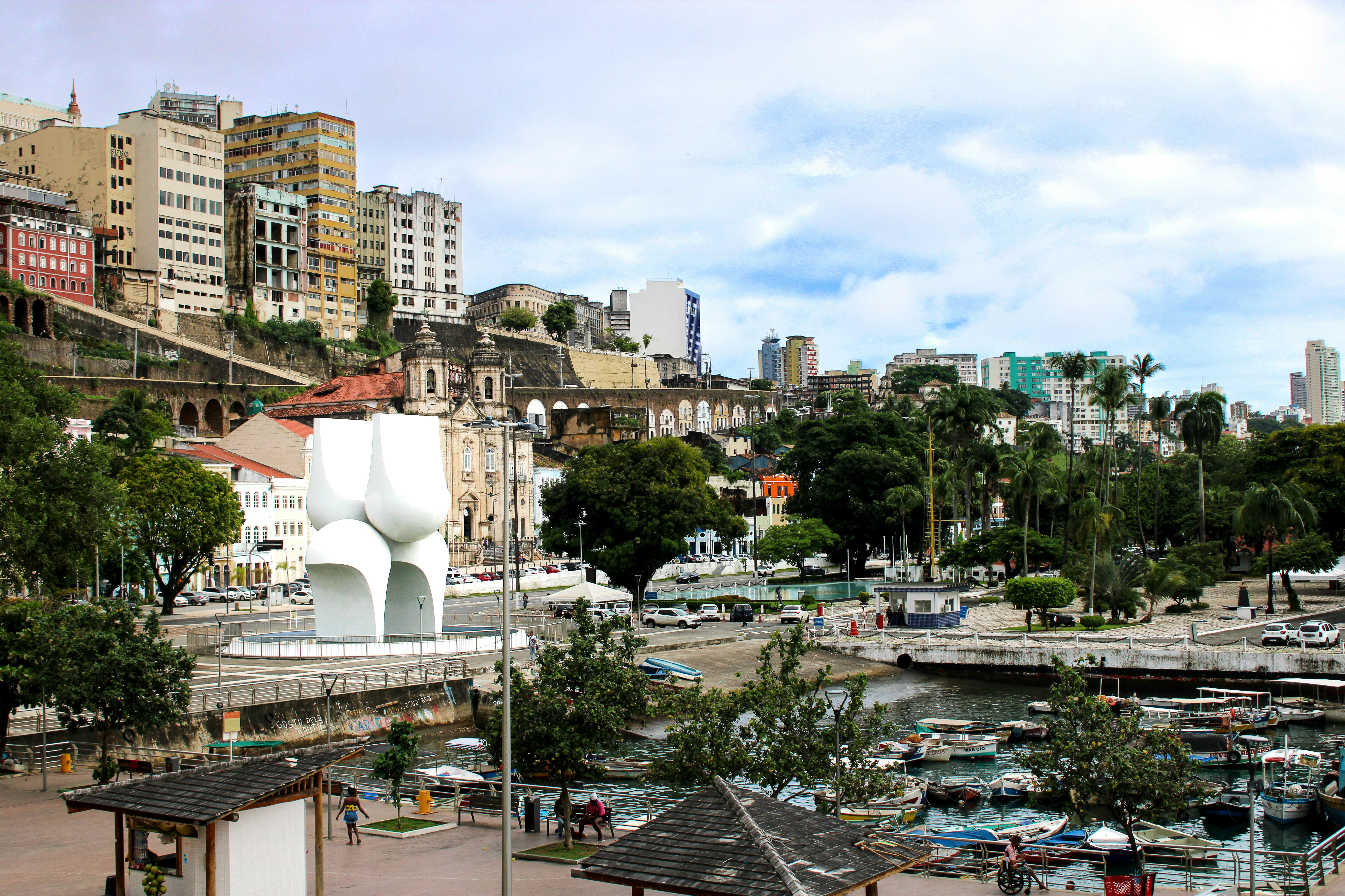 The Cruz Caída monument above Salvador's harbour
