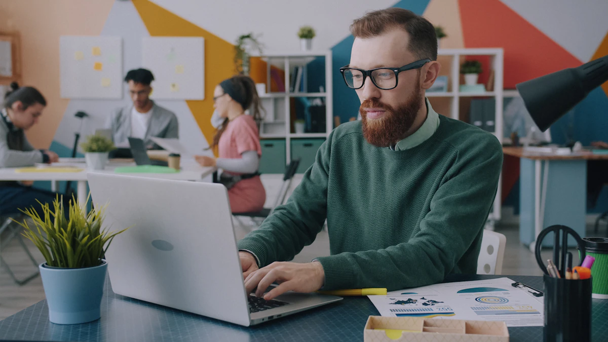 Escrever o primeiro projeto próprio é essencial para quem quer migrar de qa manual para automação