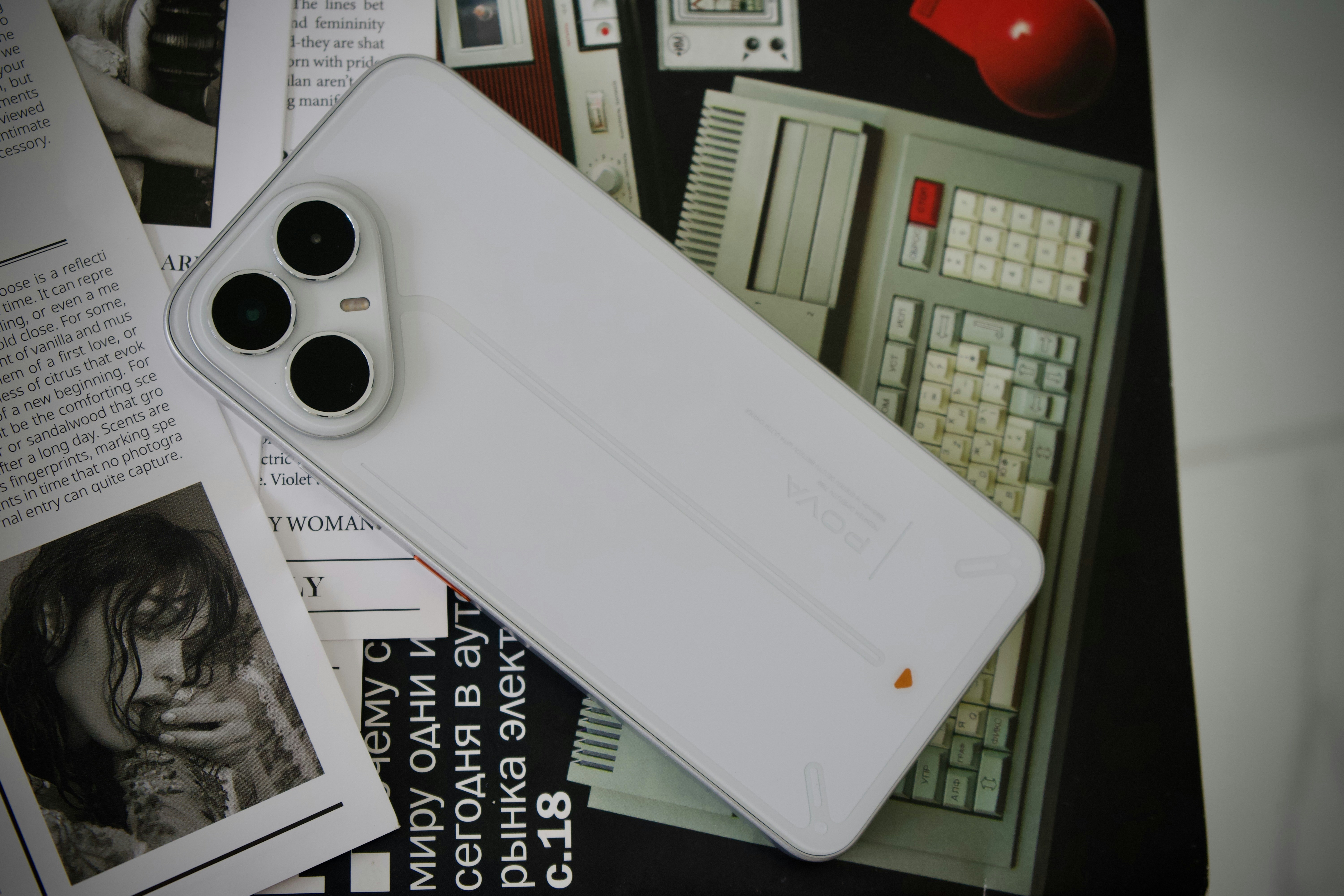 modern smartphone hardware, wallpaper, NanoReview Smartphone Guide: Comparing Specs for the Best Value 6