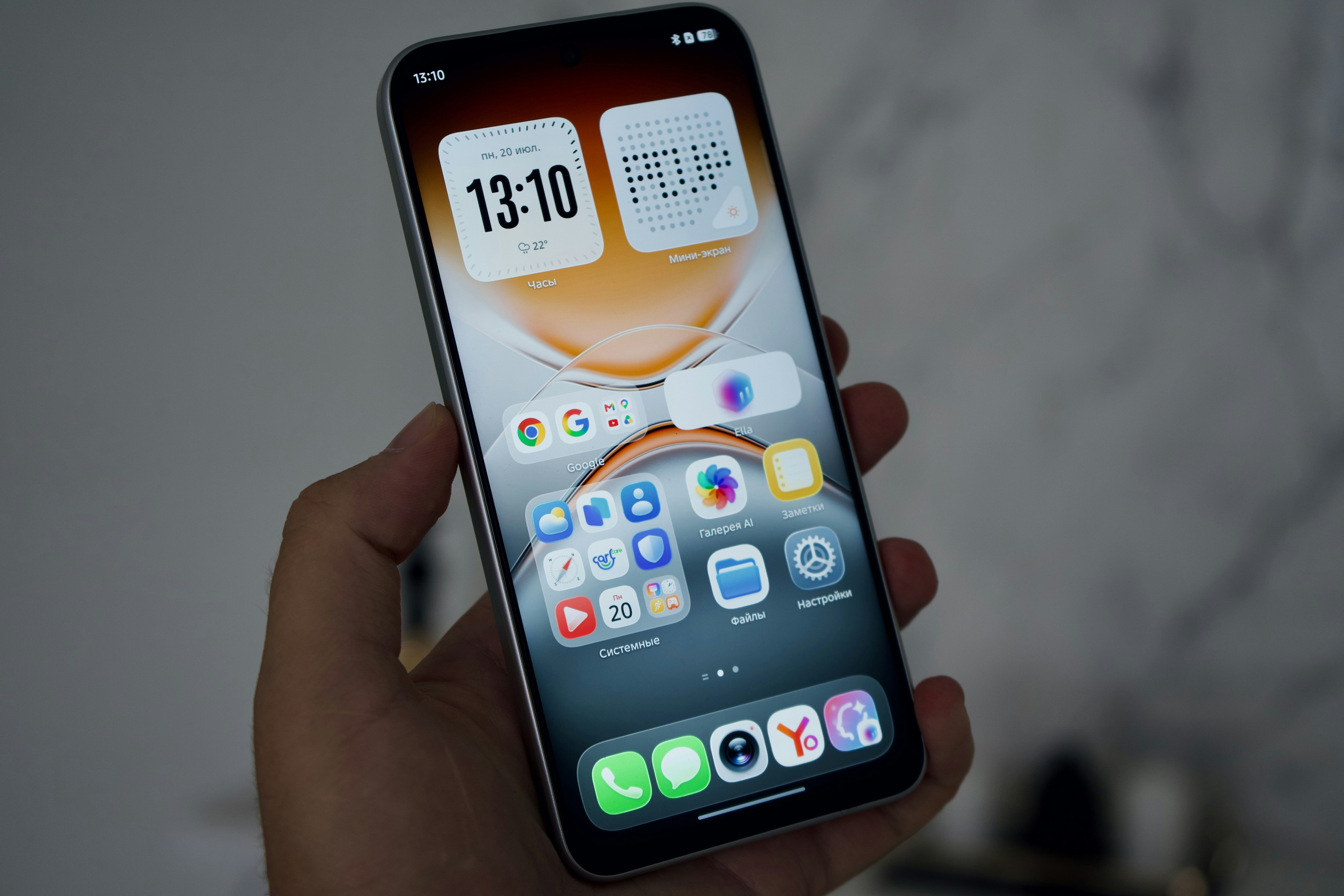modern smartphone hardware, wallpaper, NanoReview Smartphone Guide: Comparing Specs for the Best Value 5