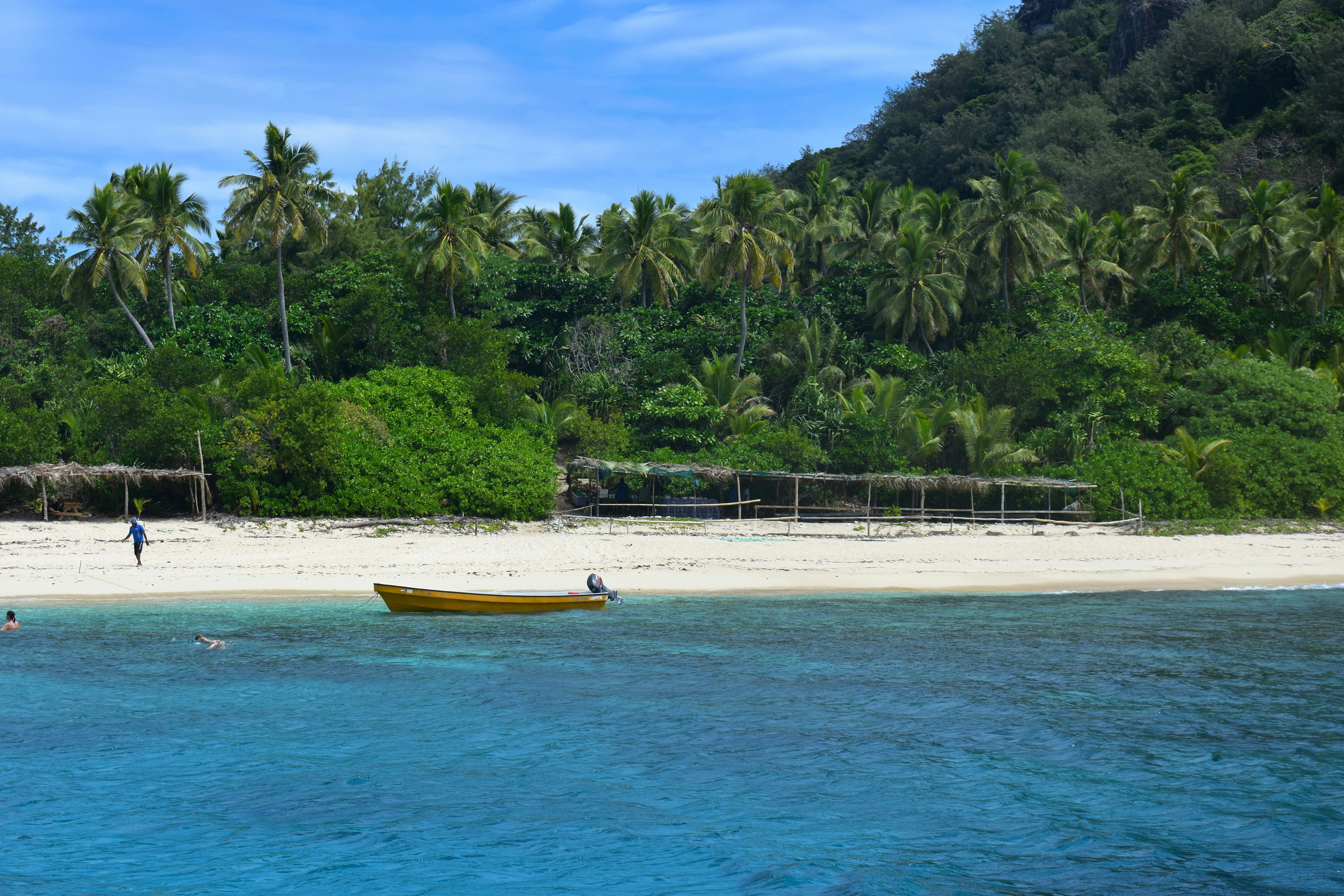 Stay online in the Fiji with a prepaid eSIM from eSIMlii. Instant activation, no roaming charges, and reliable coverage.