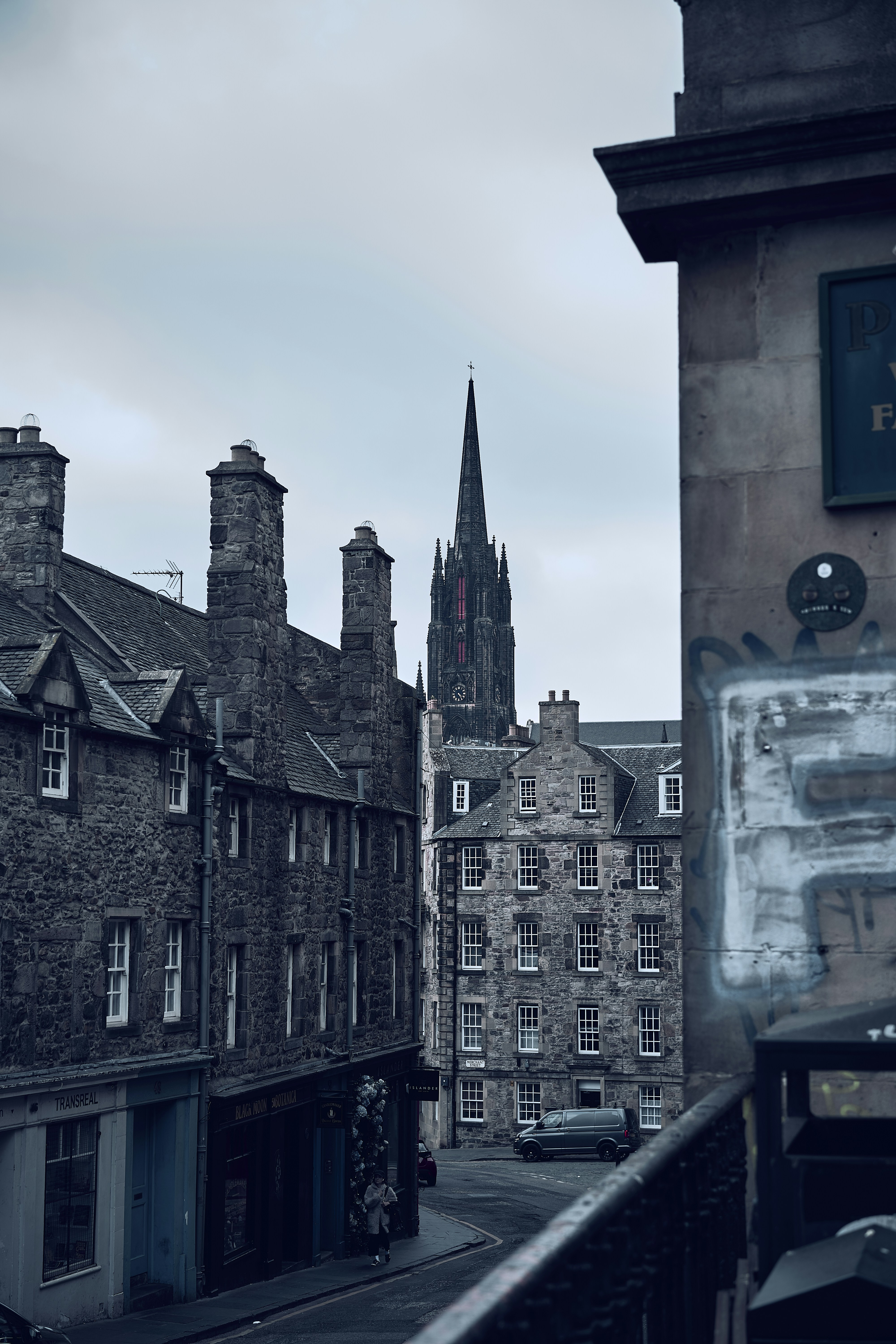 An architectural view of St Giles' Cathedral in Edinburgh, Scotland.