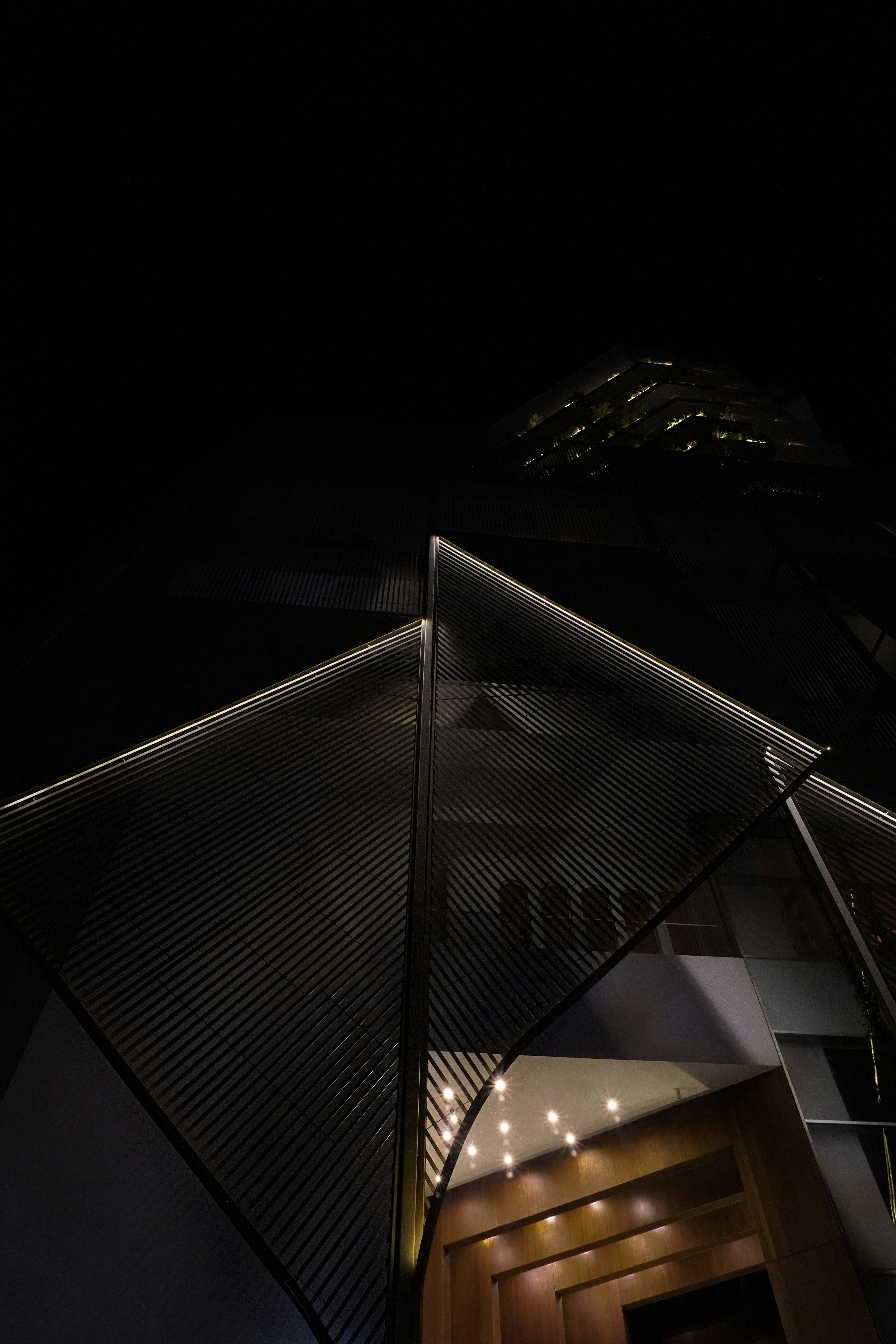 Otel