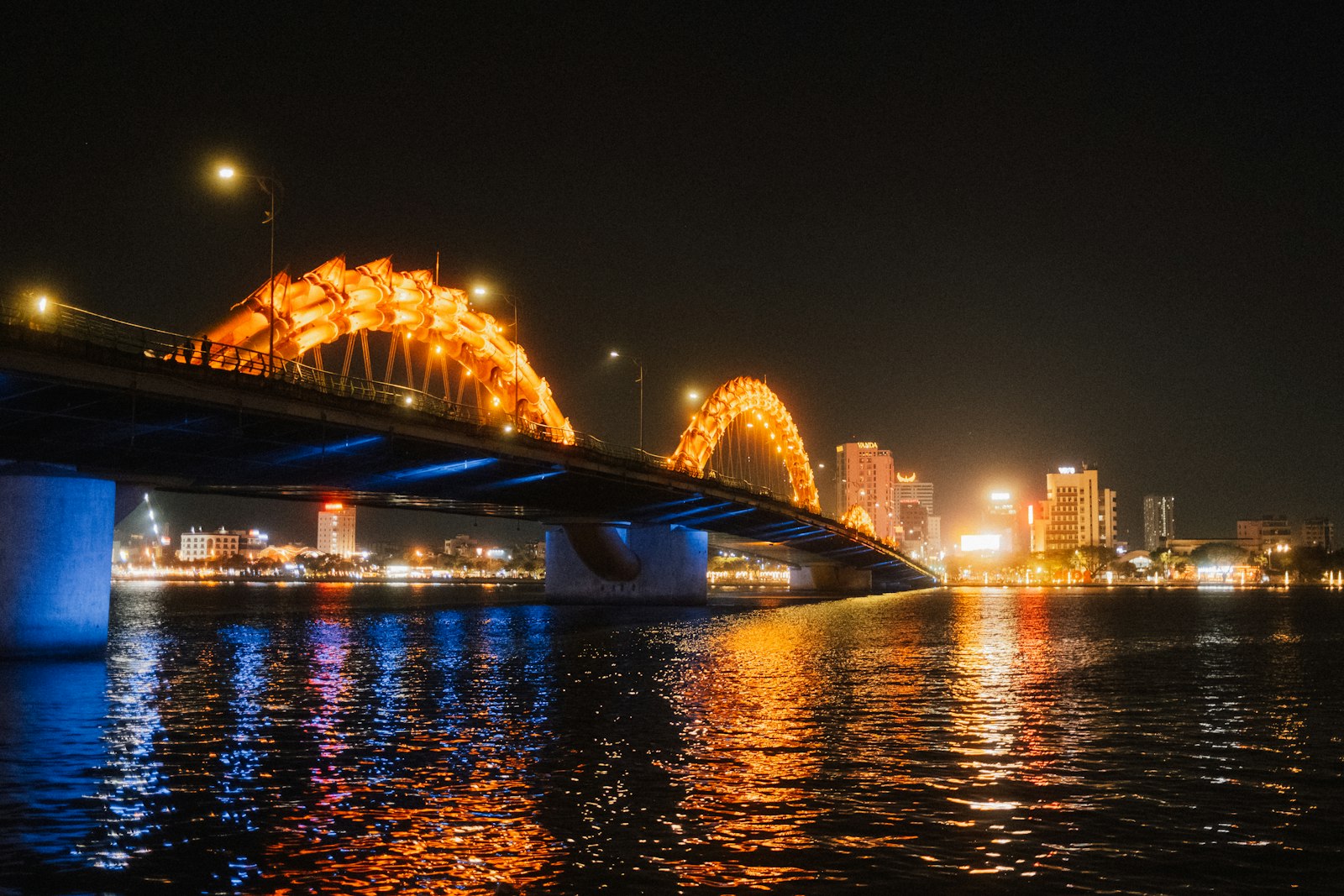 Festival international de feux d'artifice de Đà Nẵng (DIFF)