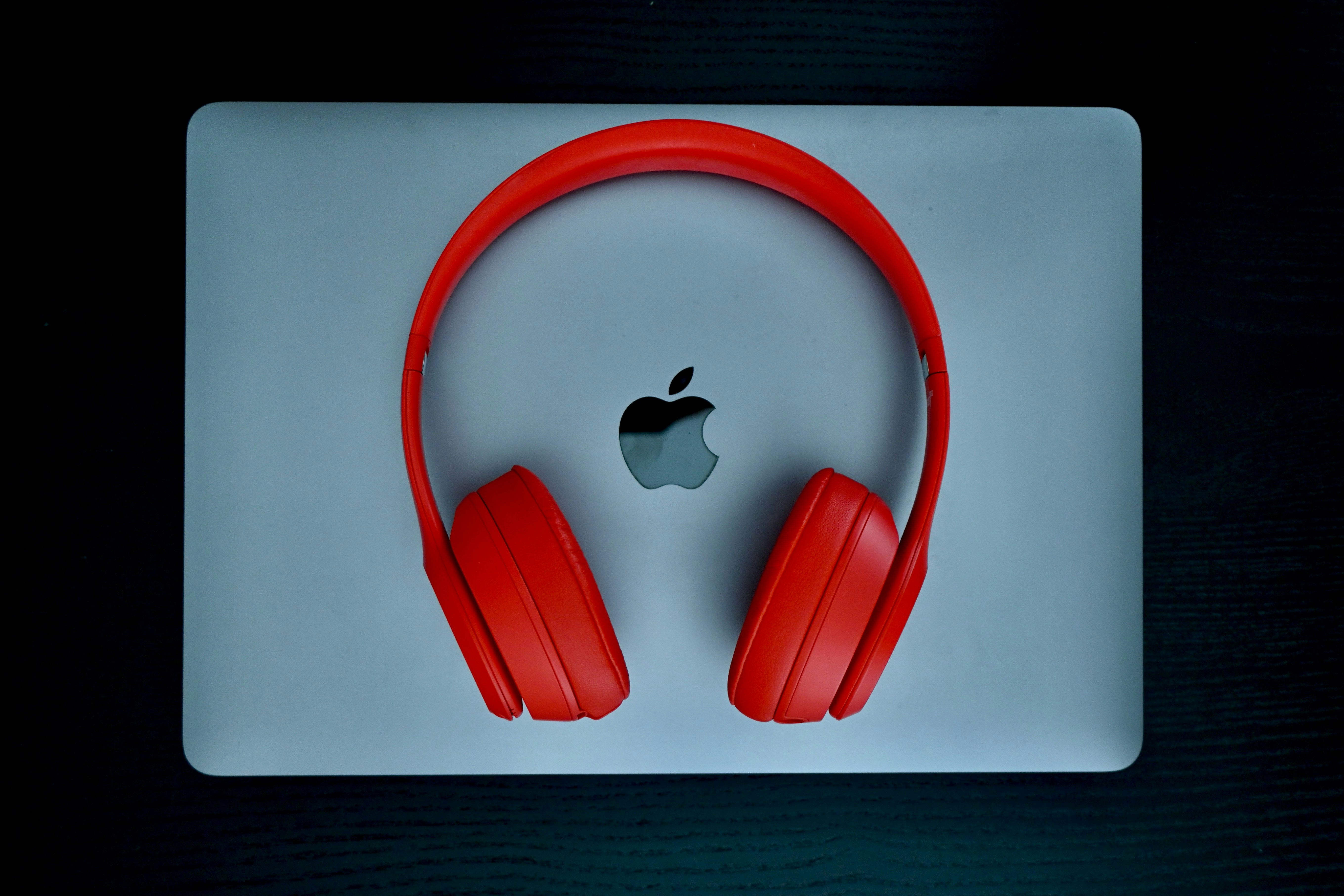 iOS 27 release