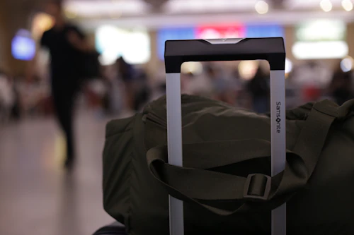 Foldable duffel for souvenirs
