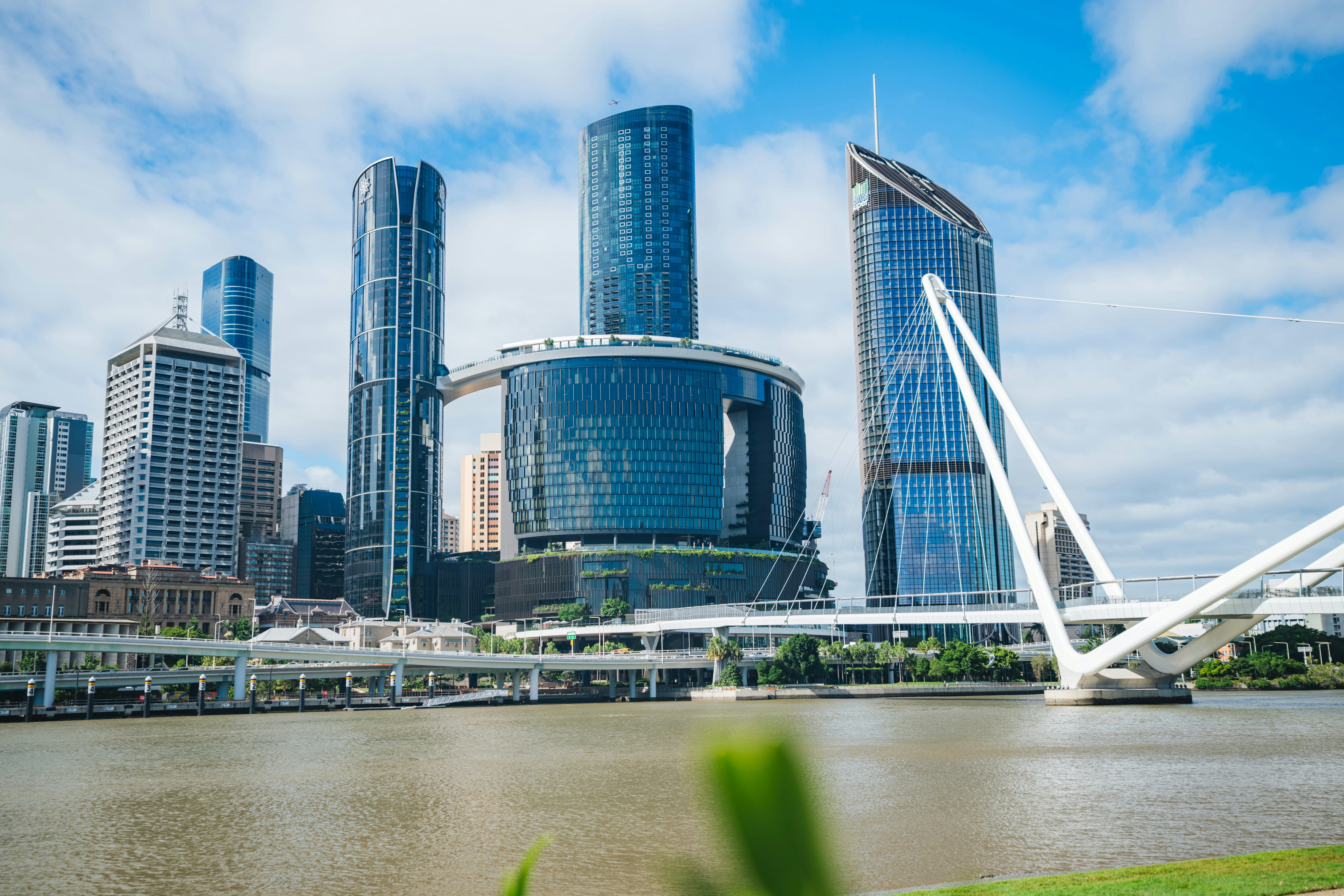 Riverfront walkway with views of the Brisbane River and city