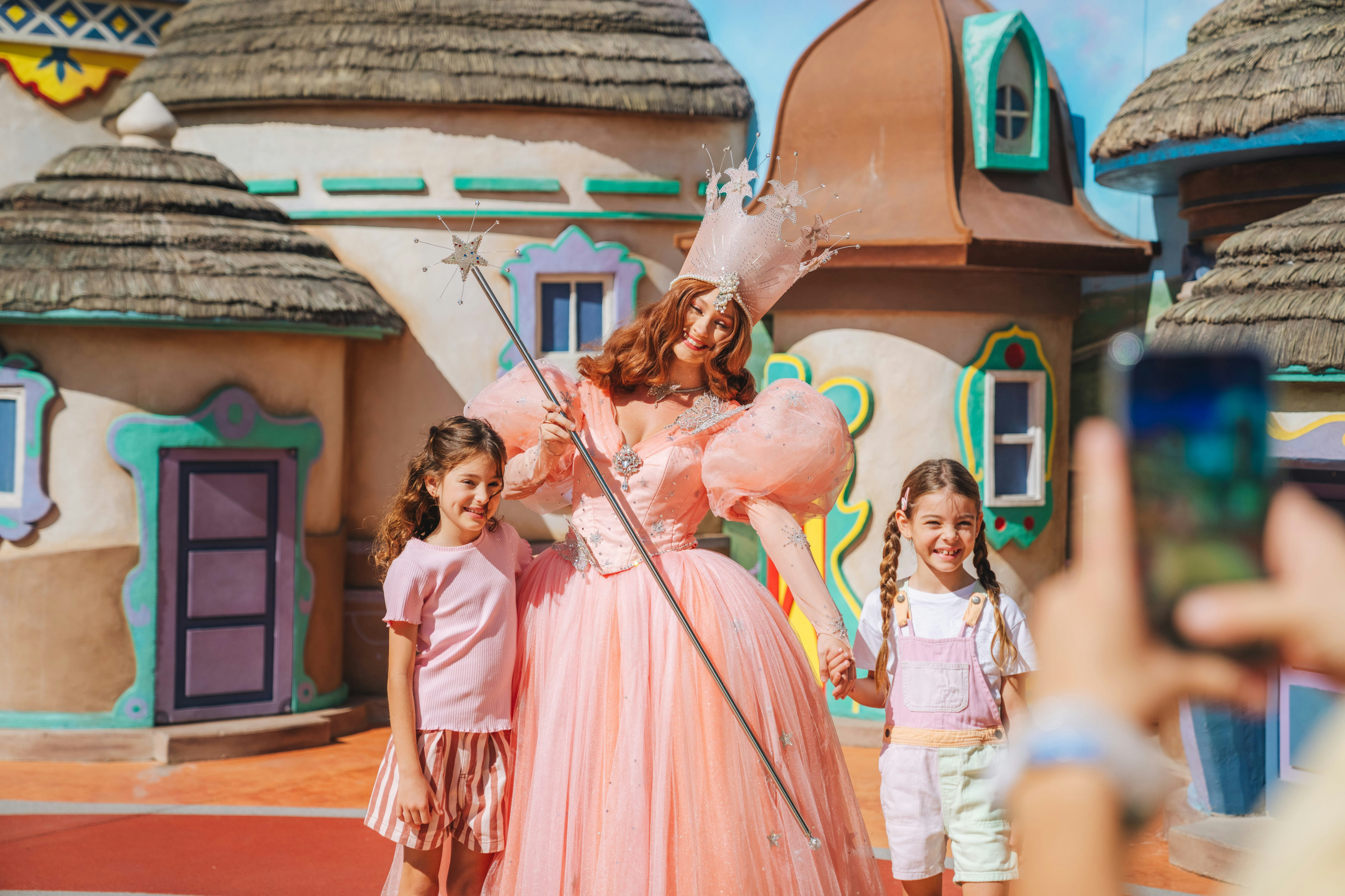 Family meeting characters and exploring the Wizard of Oz Precinct