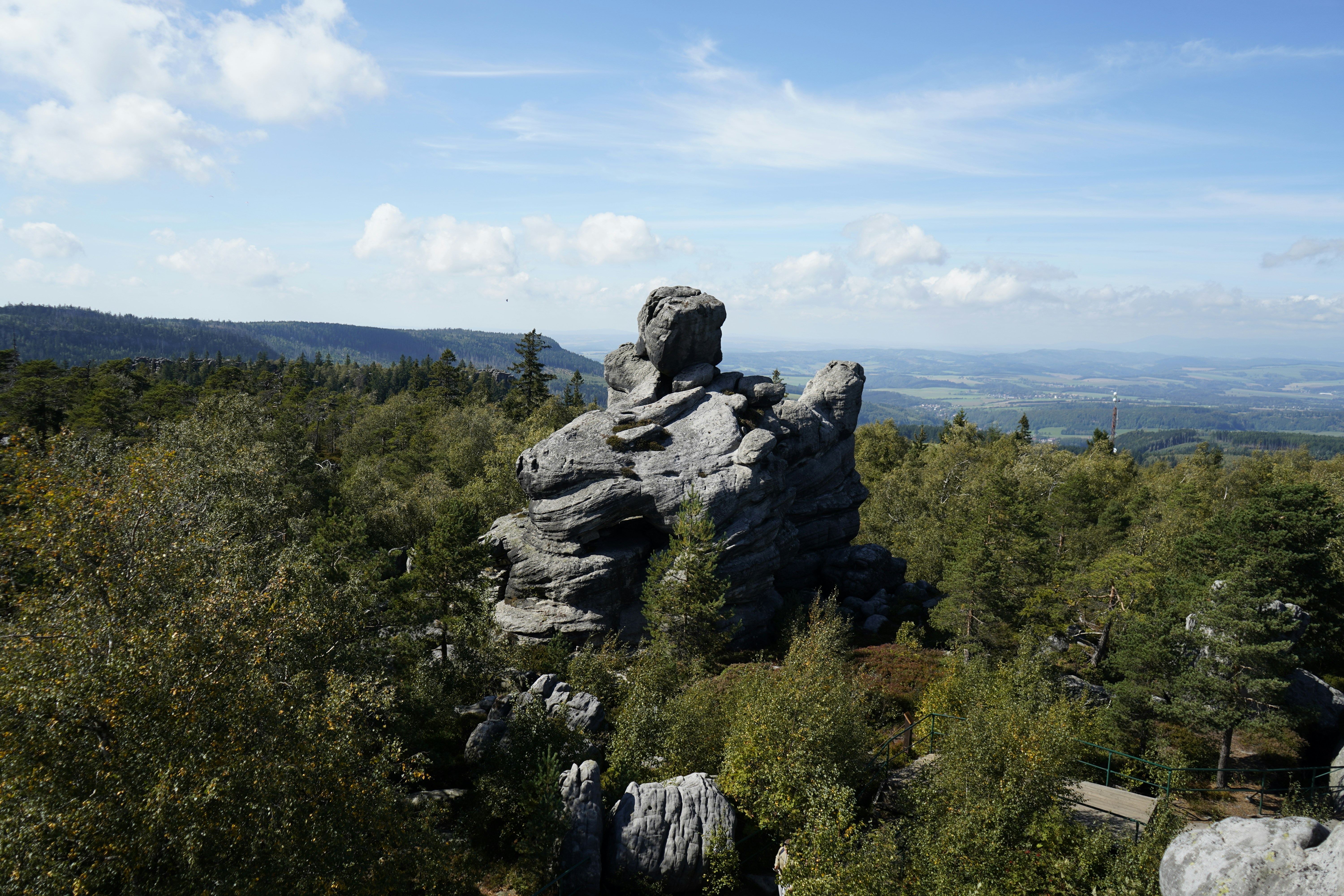Rocher de la Pérouse — Quarré-les-Tombes