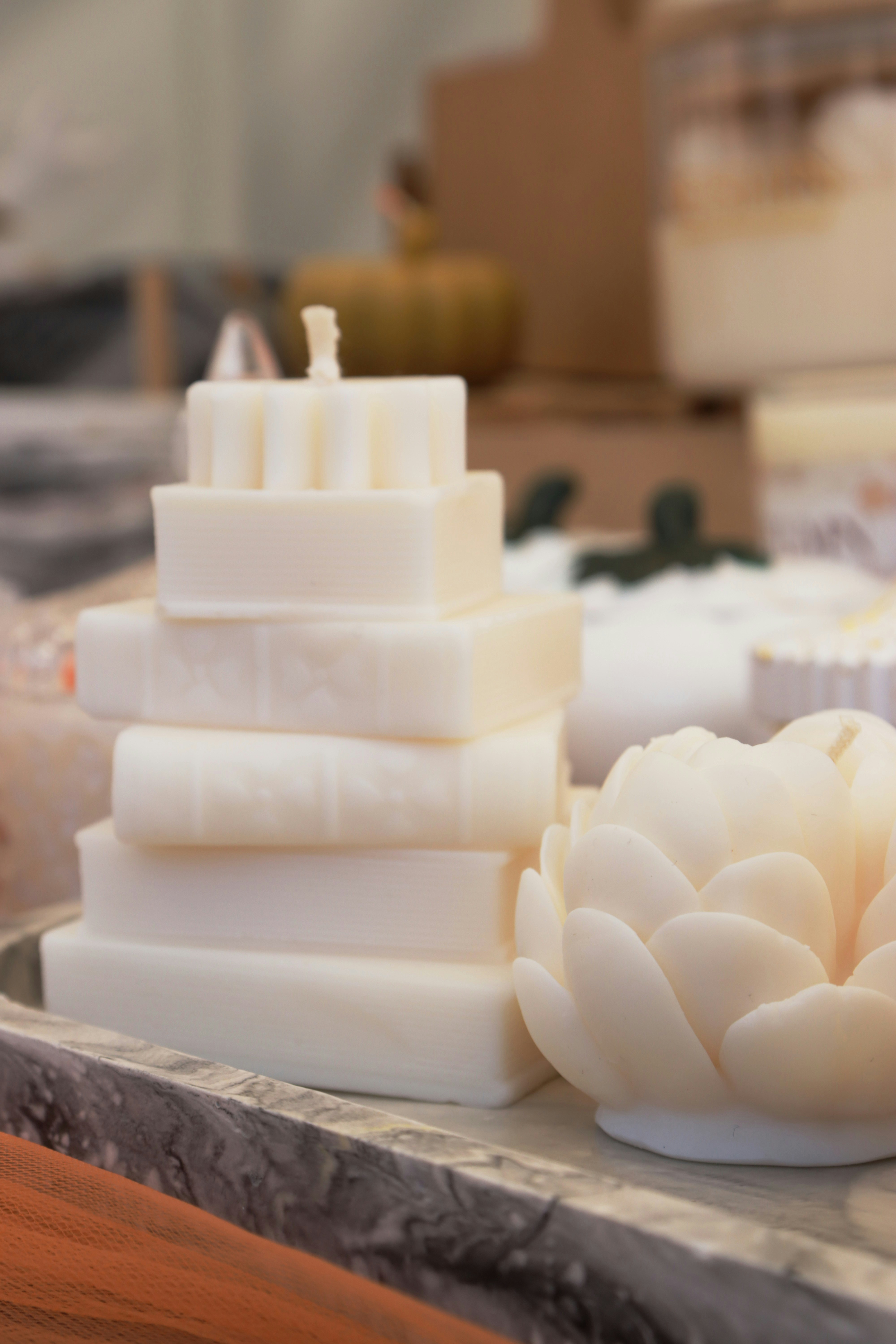 candle resin molds, wallpaper, Beginner Candle Making Crafts: Weekend Projects with Resin Molds 1
