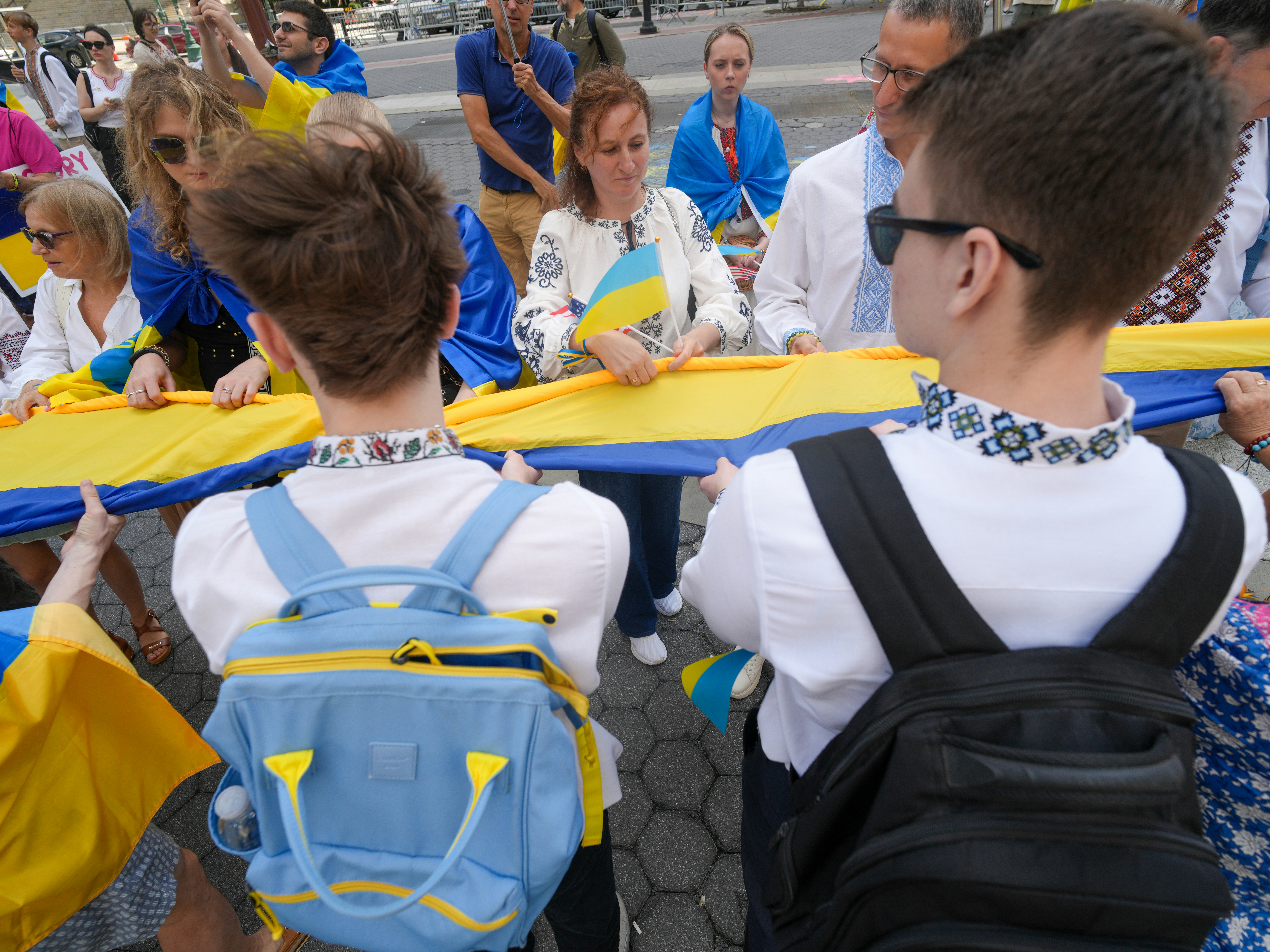 L'Ukraine évacue un blessé à 60 km par drone, la guerre devient un champ de test