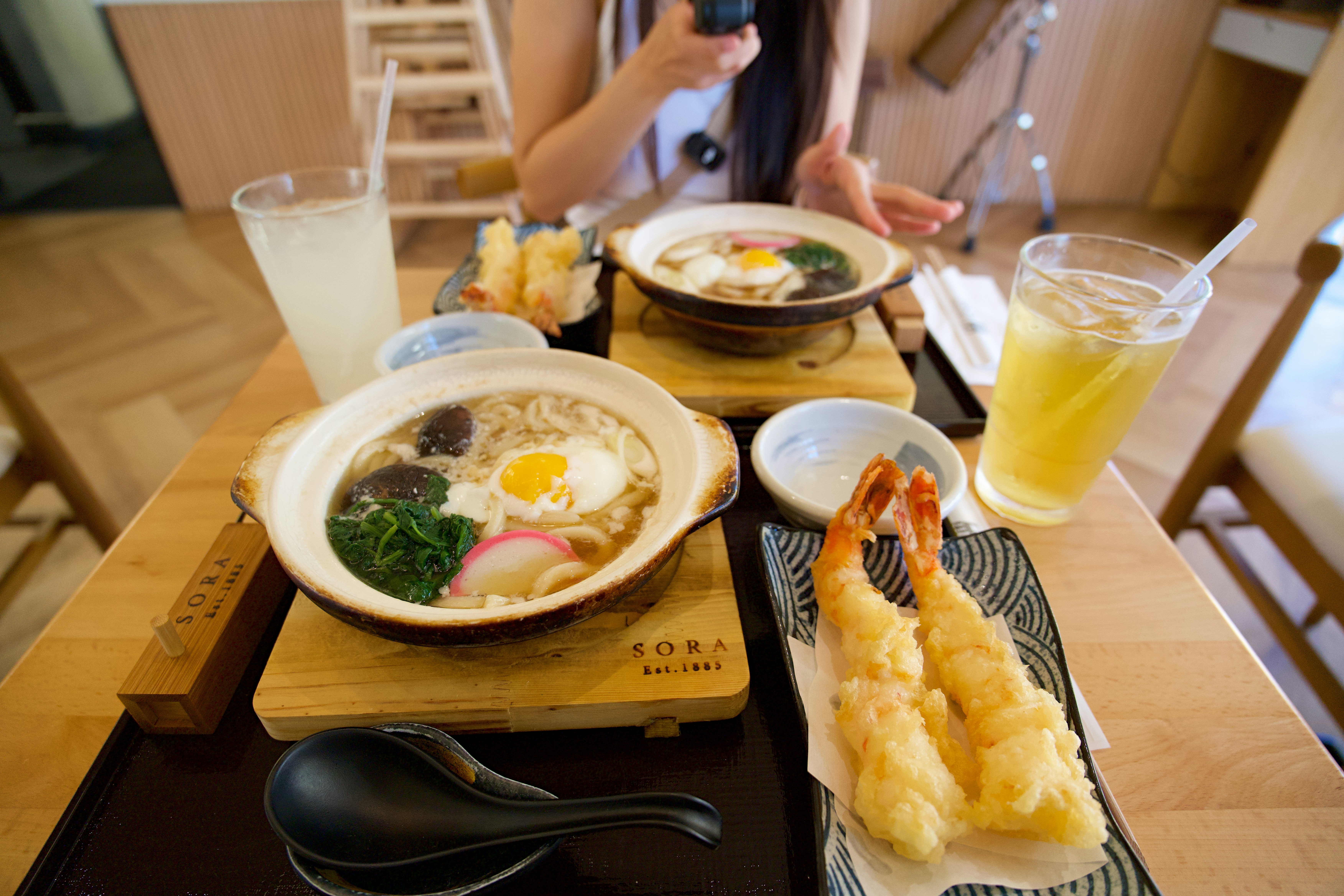 Udon bowls with tempura prawns