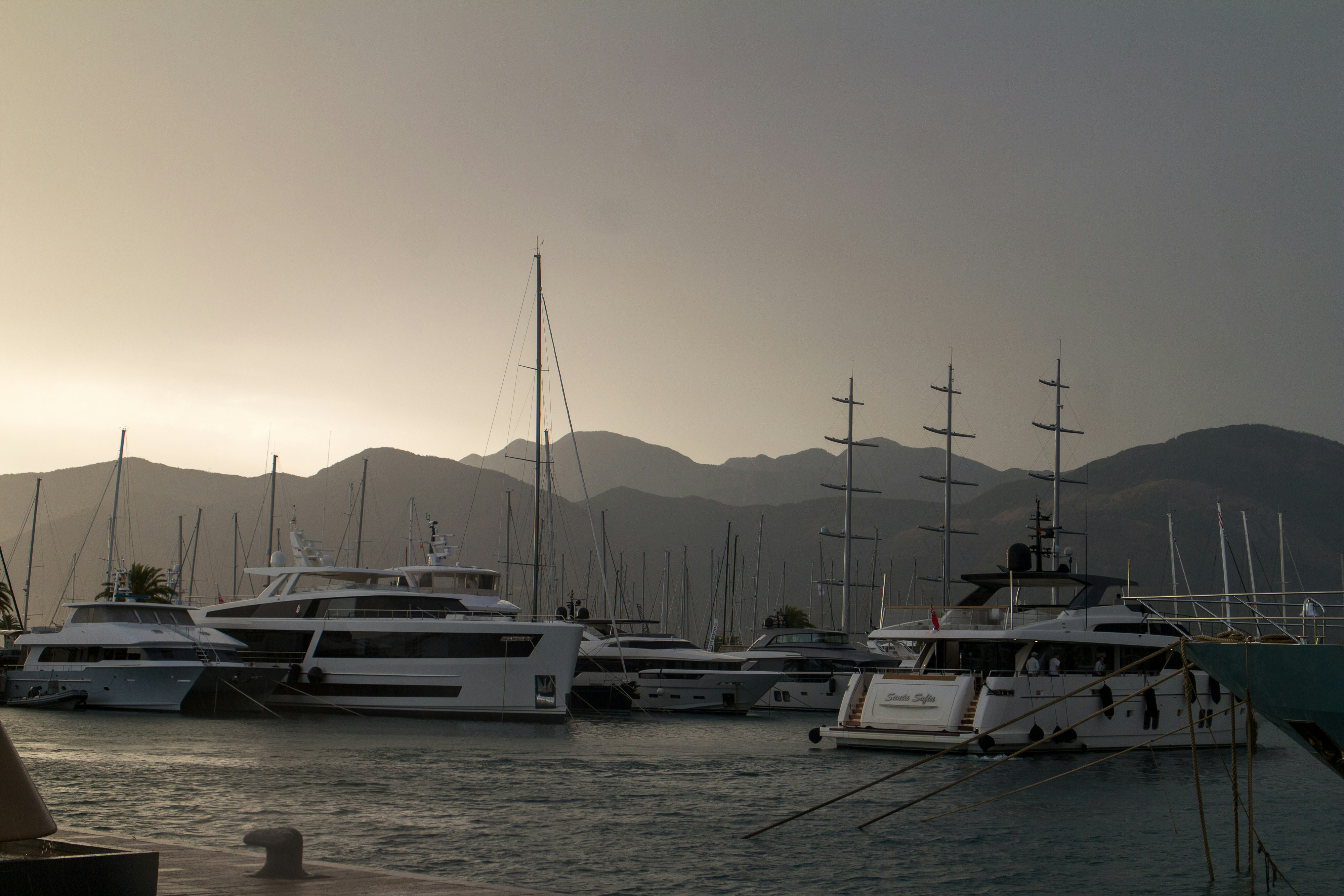 Tivat – private transfer from Zagreb to Tivat