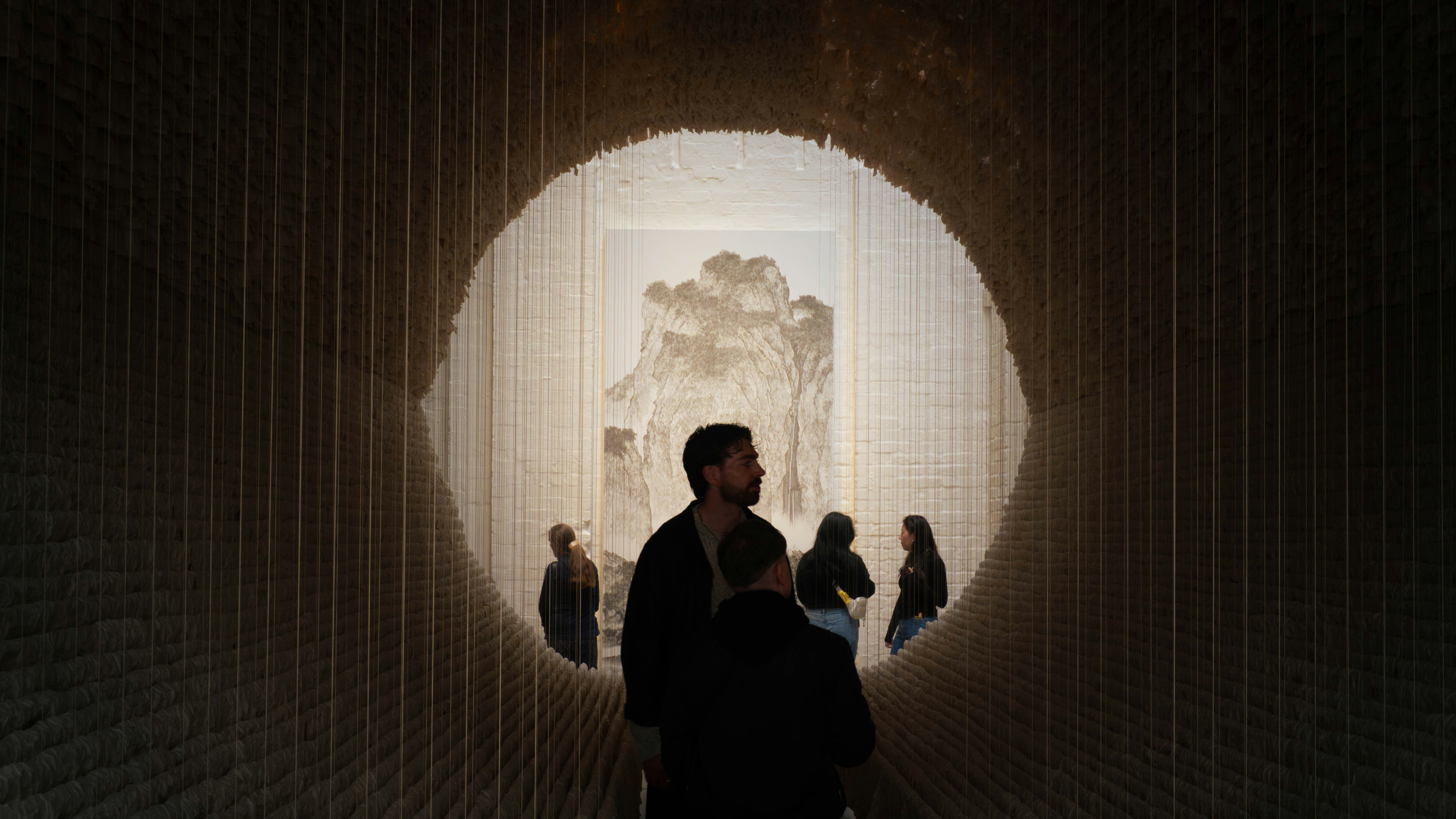 People viewing landscape painting in gallery - Free Photo on Unsplash