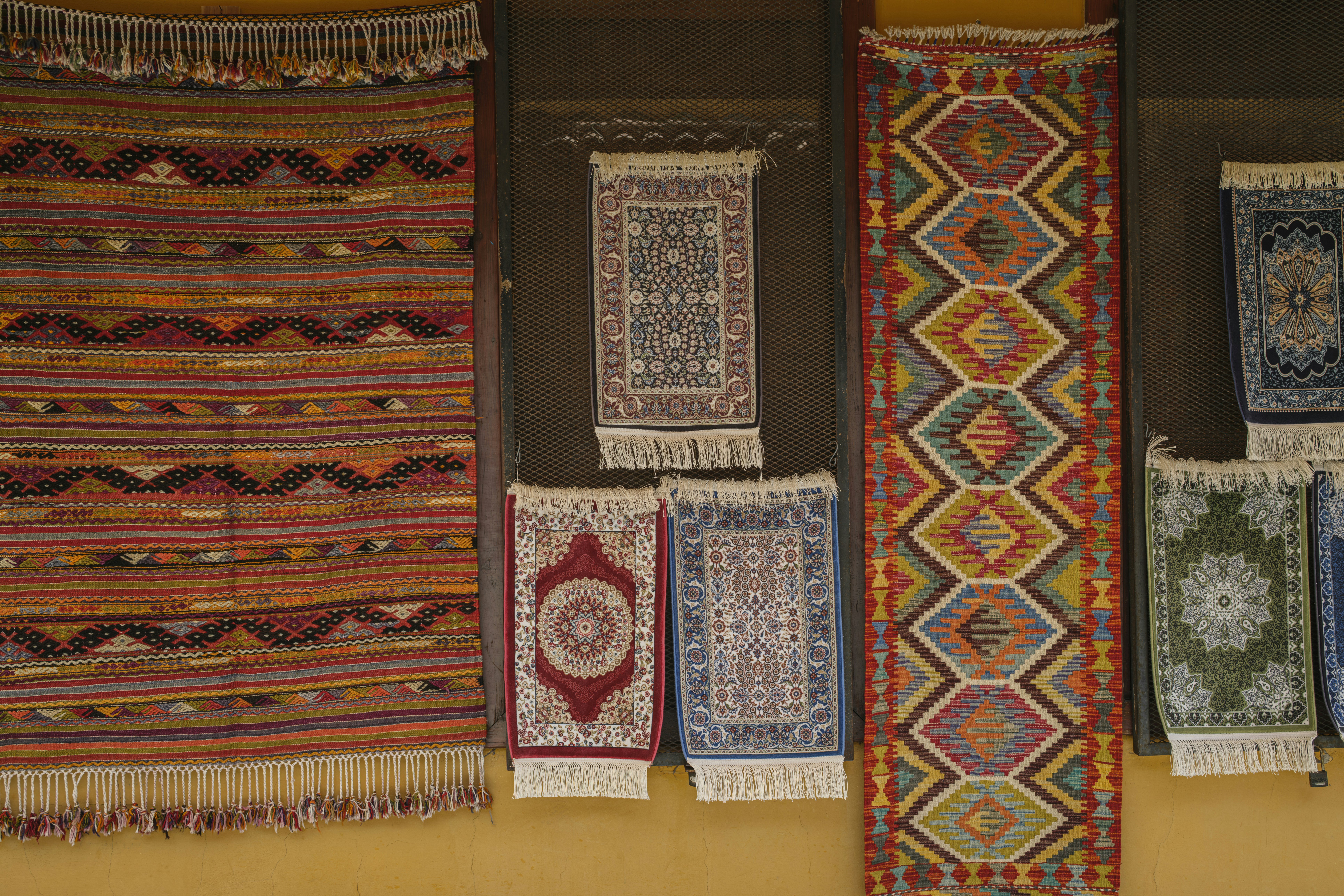 Patterned rugs and carpets in Antalya - Free Photo on Unsplash