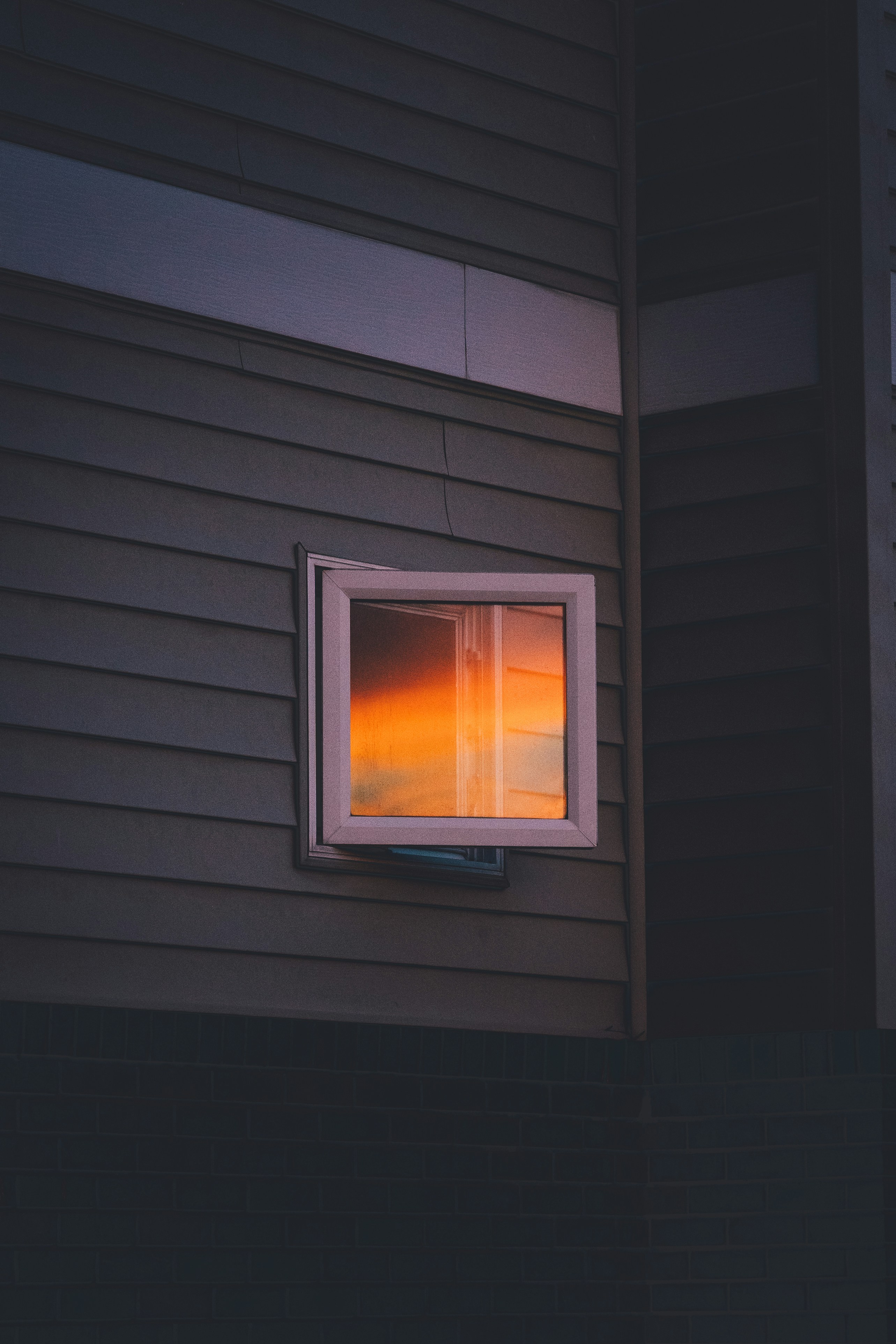 Open window reflecting orange sky - Free Photo on Unsplash